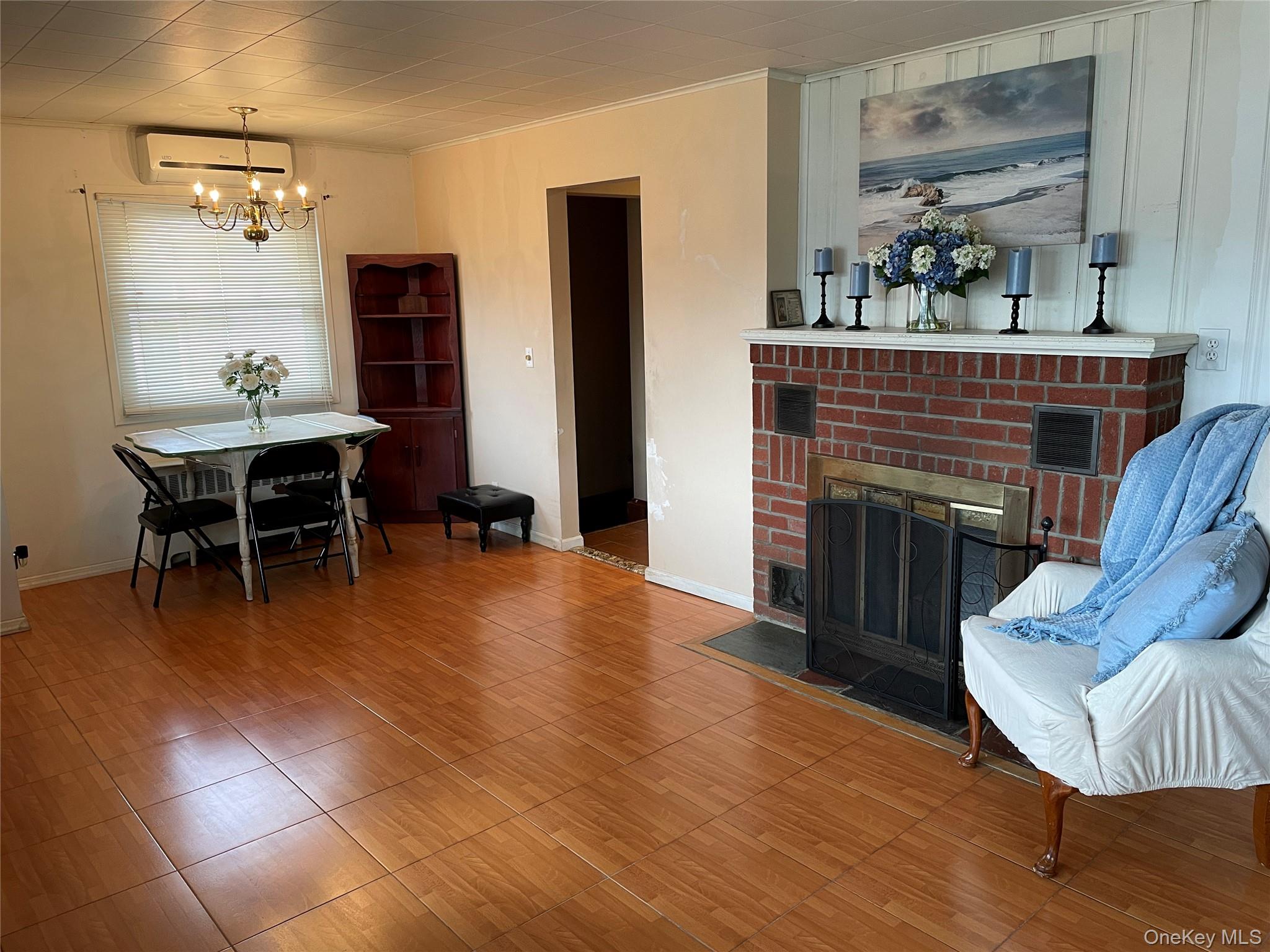 #8 photo, 335 Alfred Street, North Babylon , NY 11703