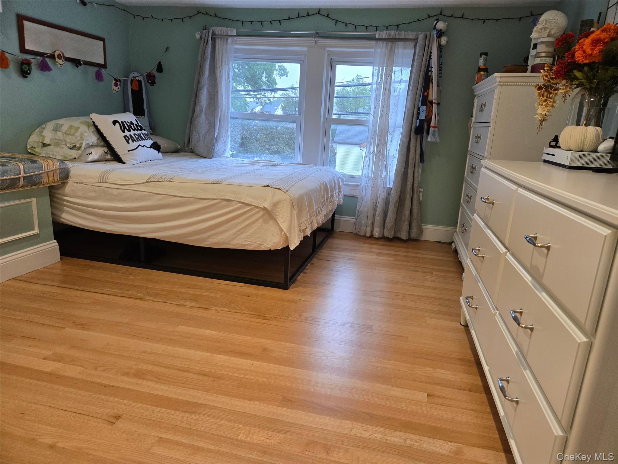 #11 photo, 183 N Cottage Street, নাসাউ কাউন্টি North Valley Stream , NY 11580