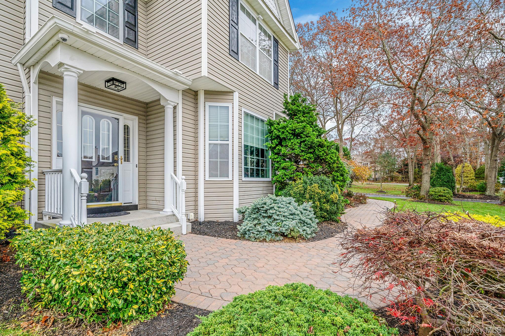 #2 photo, 9 Paddock Lane, サフォーク郡 Medford , NY 11763