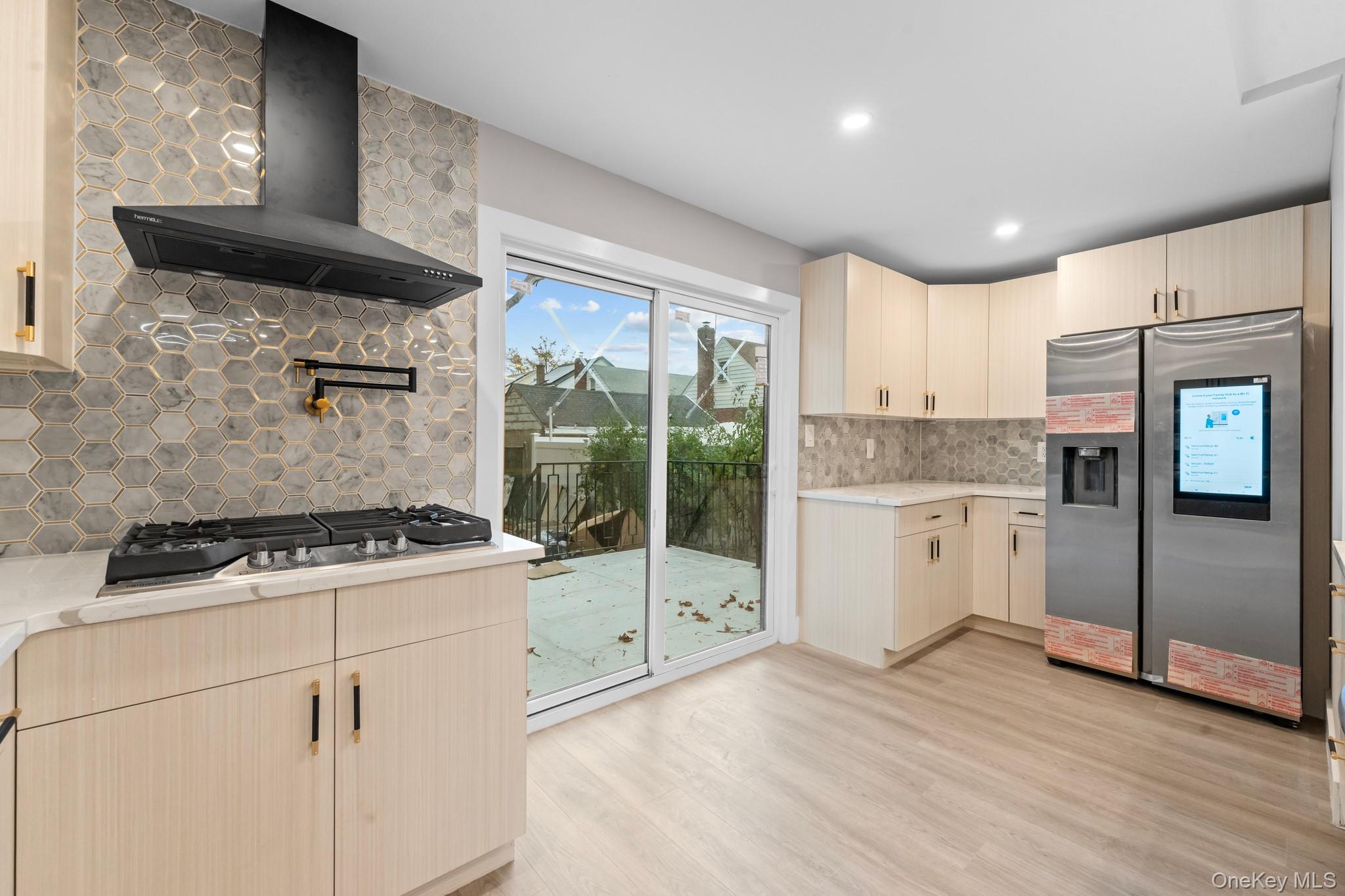 #4 photo, 21931 133rd Avenue, Laurelton , NY 11413