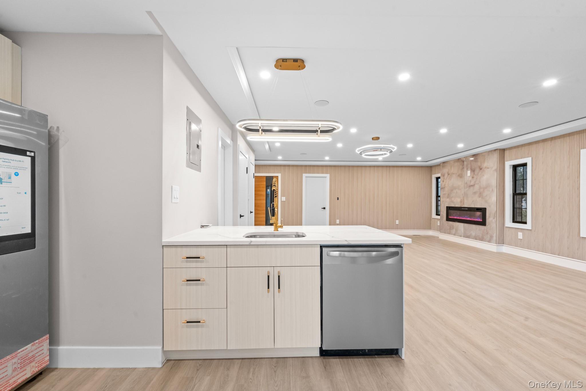 #6 photo, 21931 133rd Avenue, Laurelton , NY 11413