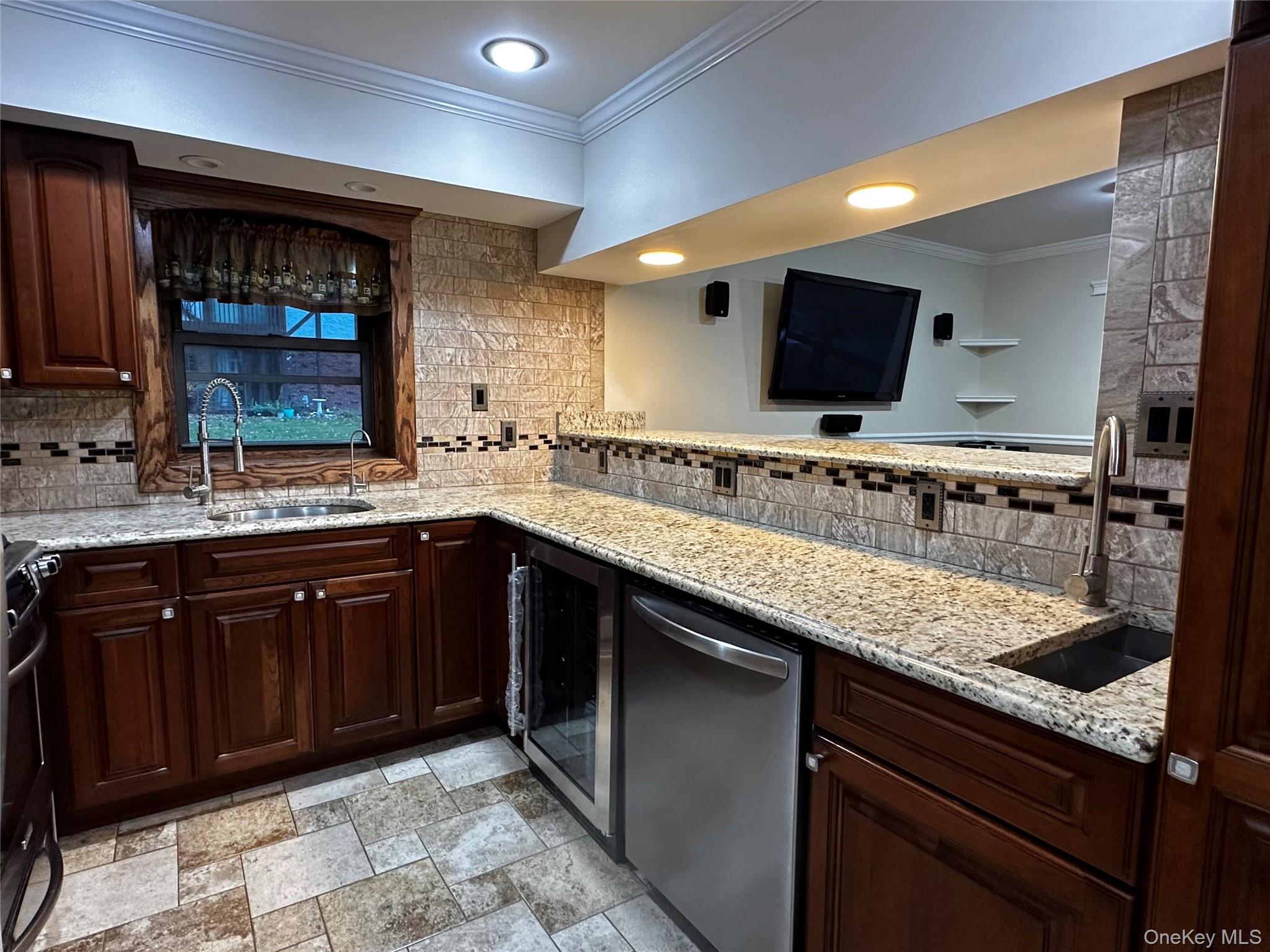 #1 photo, 128 Bailey Court, Middle Island , NY 11953