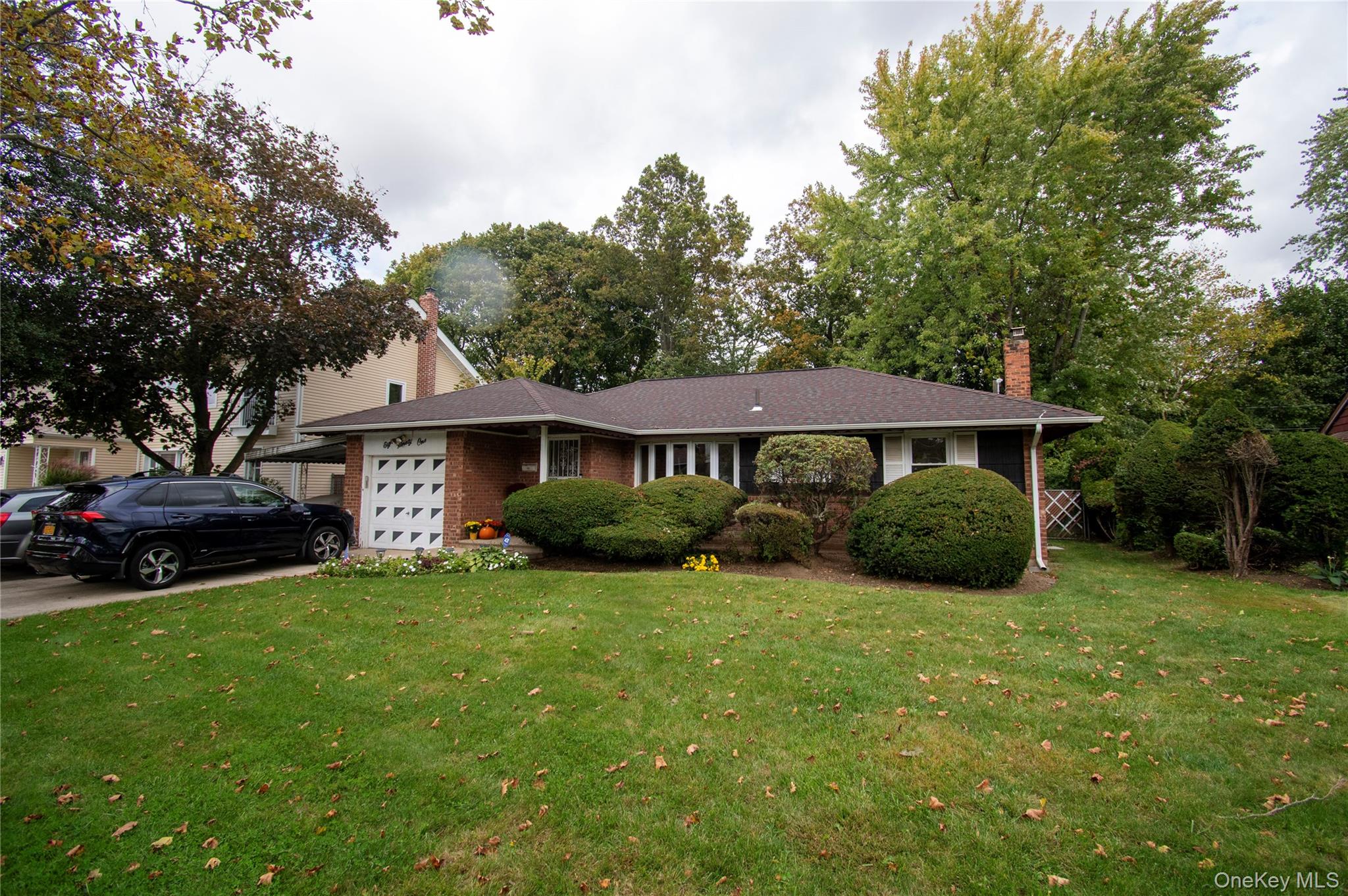 #1 photo, 891 School Drive, Baldwin , NY 11510