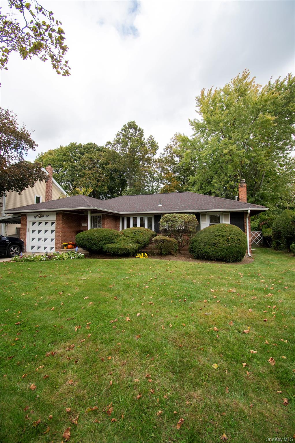 #5 photo, 891 School Drive, Baldwin , NY 11510