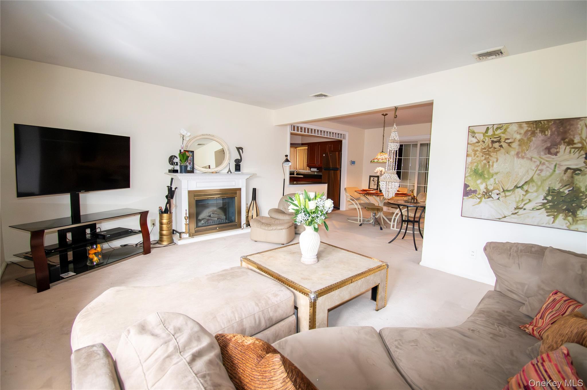 #9 photo, 891 School Drive, Baldwin , NY 11510