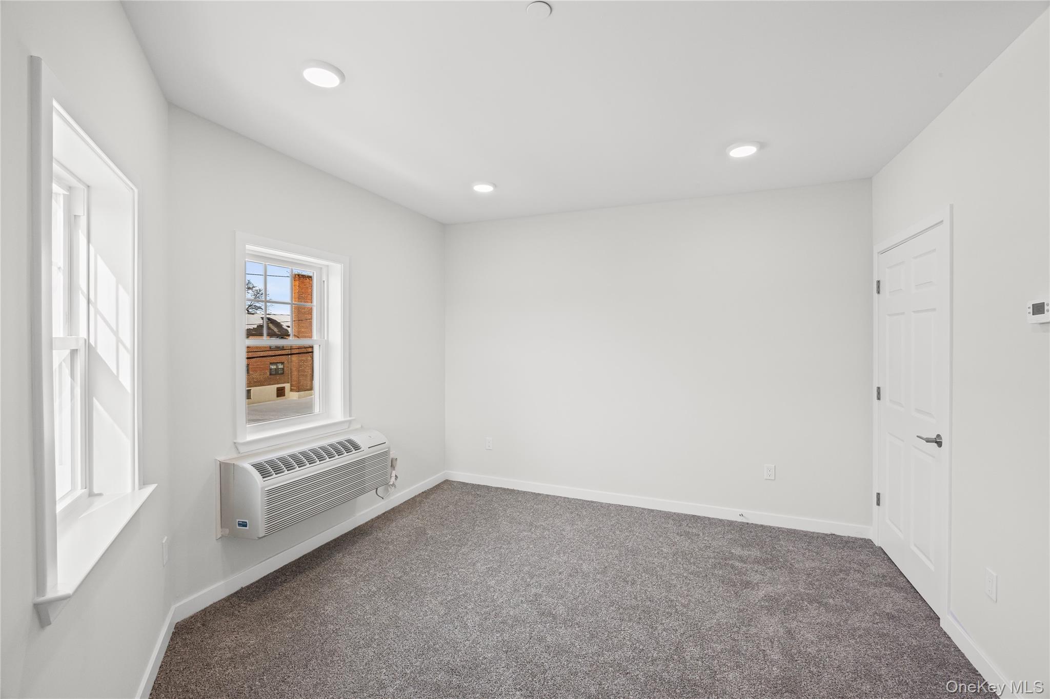 #11 photo, 227 4th Avenue, Bay Shore , NY 11706