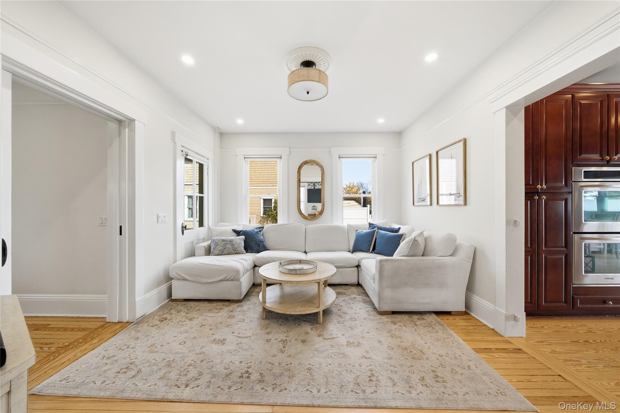 #9 photo, 314 Ocean Avenue, Amityville , NY 11701