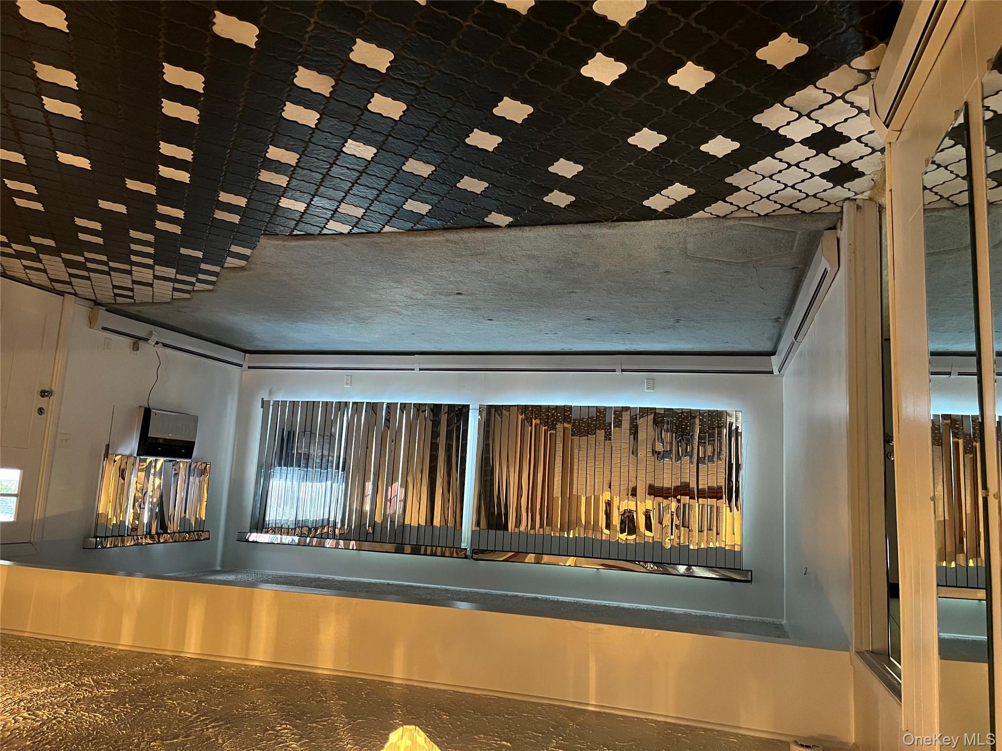 #3 photo, 191 Acre Lane, Hicksville , NY 11801