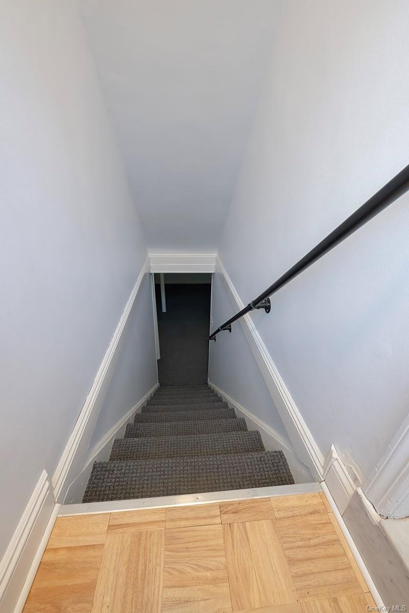 #16 photo, 471 Windsor Place, Oceanside , NY 11572