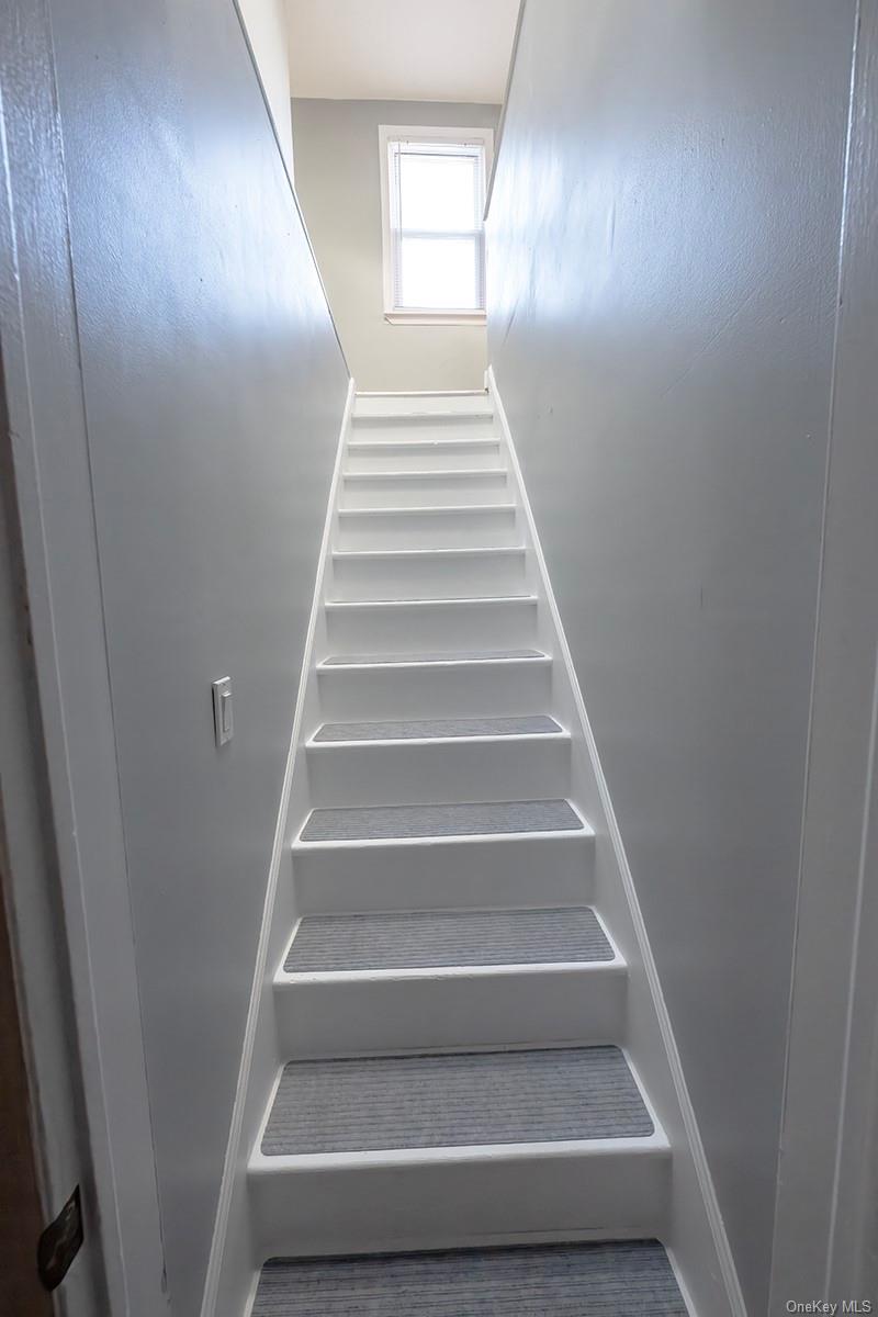 #20 photo, 471 Windsor Place, Oceanside , NY 11572