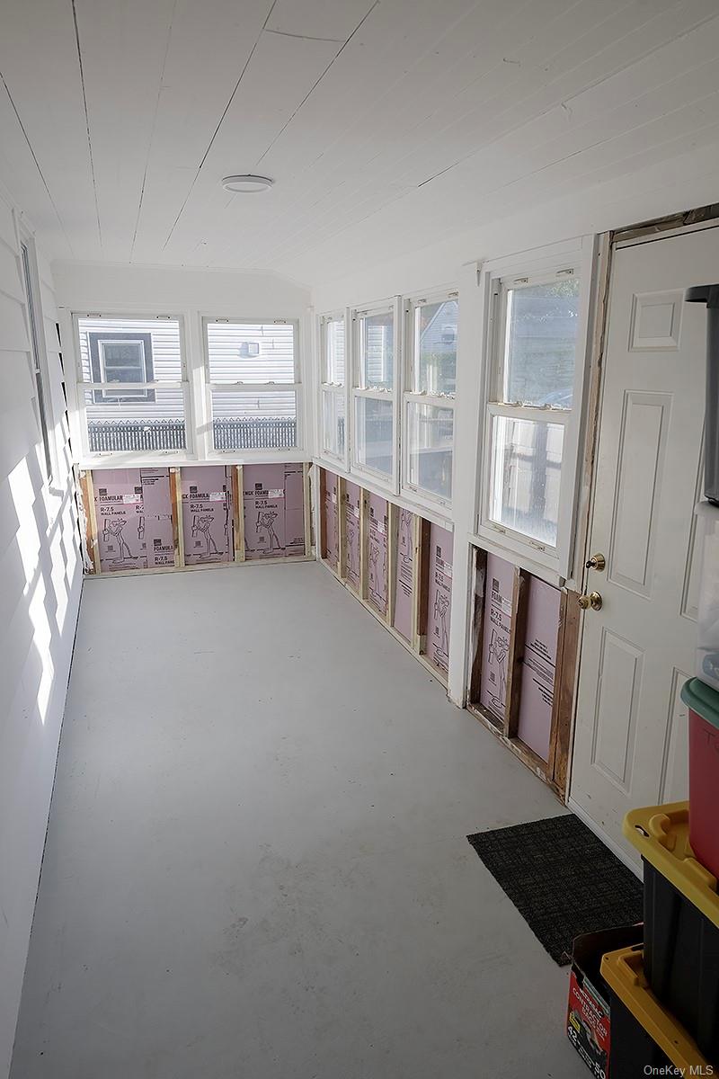 #8 photo, 471 Windsor Place, Oceanside , NY 11572