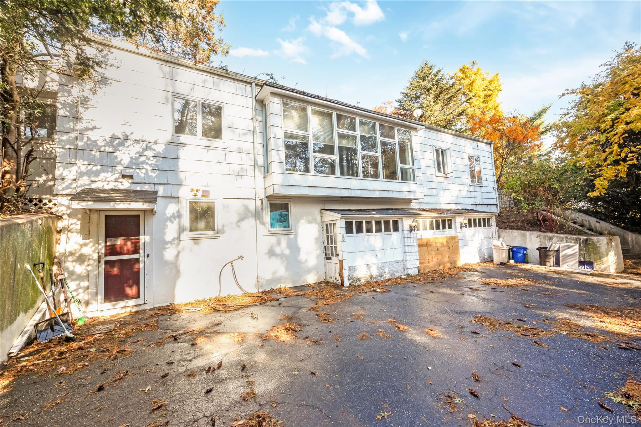 #3 photo, 5 Bagatelle Road, Dix Hills , NY 11746