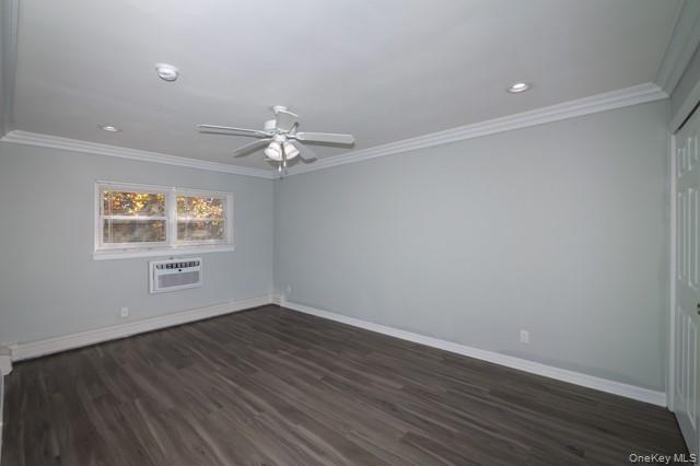 #5 photo, 92 South Clinton Avenue, Bay Shore , NY 11706