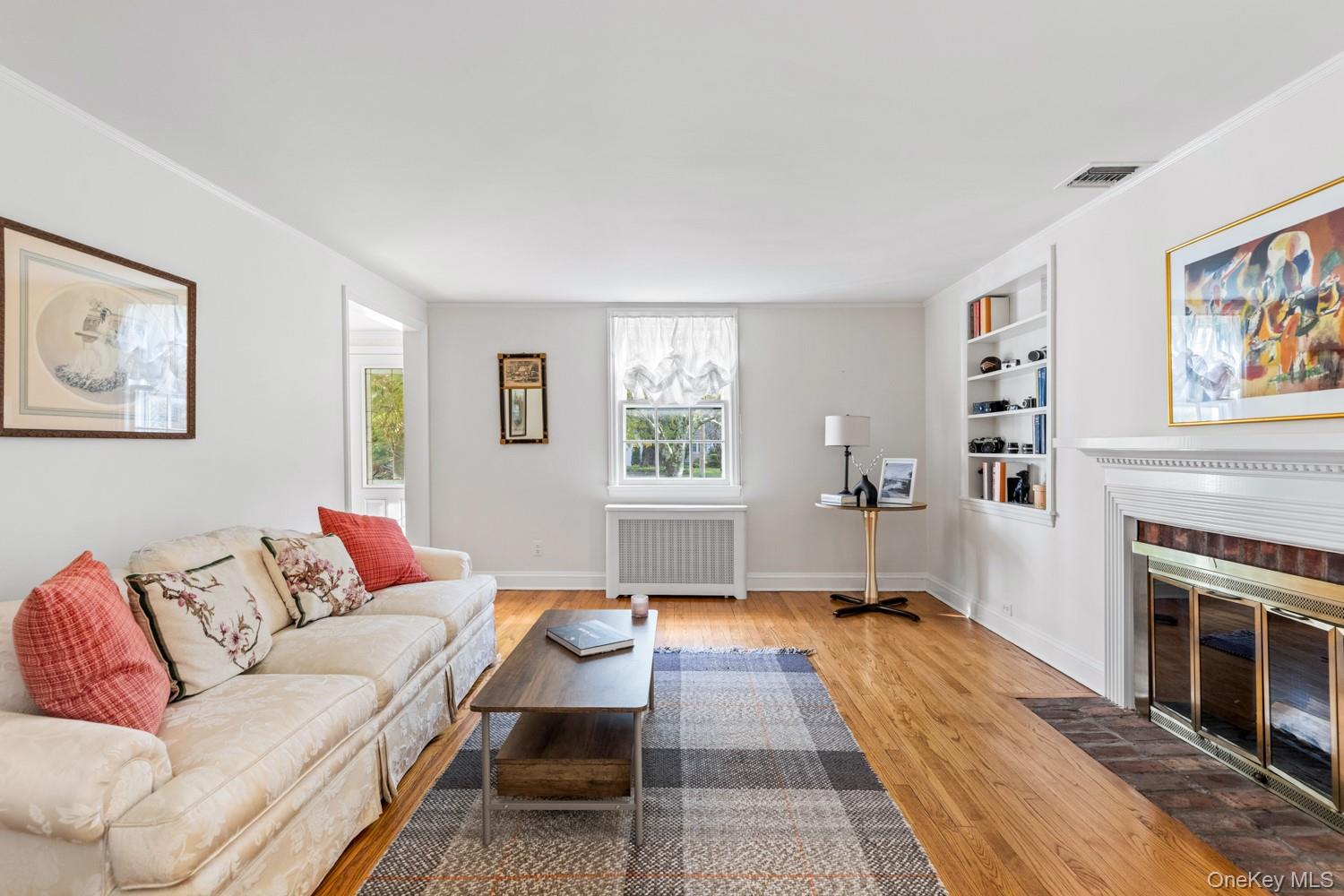 #12 photo, 67 Bay Drive, Massapequa , NY 11758