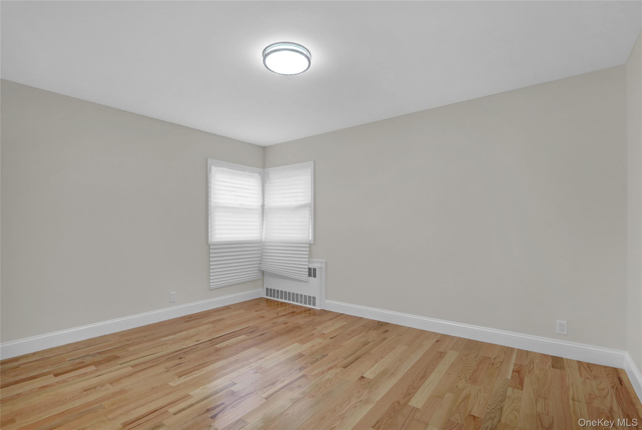 #17 photo, 852 Smith Street, Uniondale , NY 11553