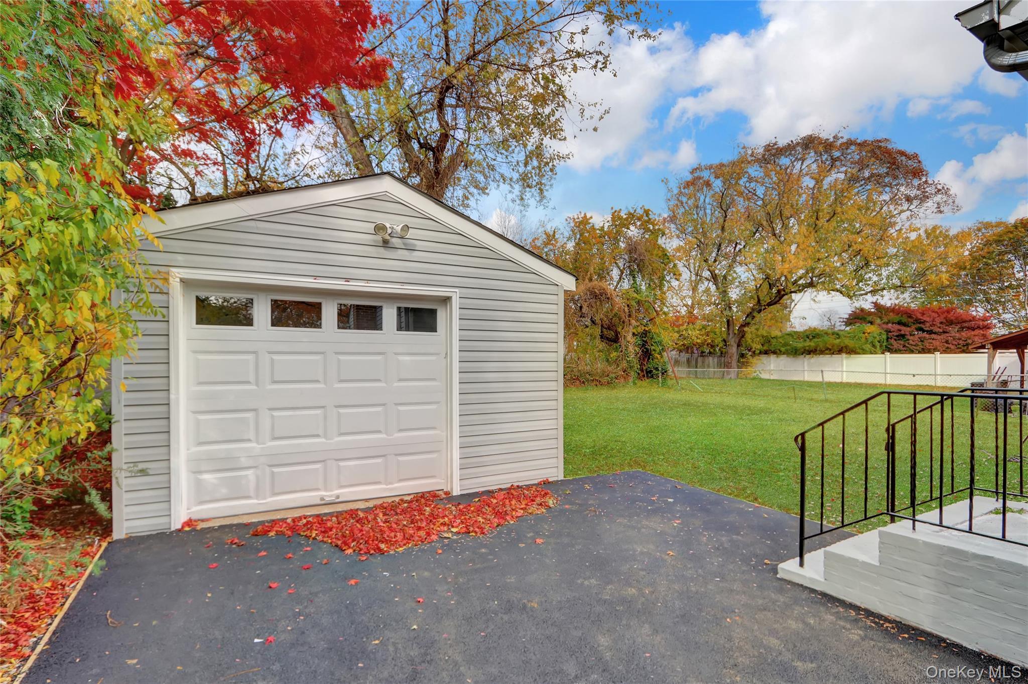 #5 photo, 852 Smith Street, Uniondale , NY 11553