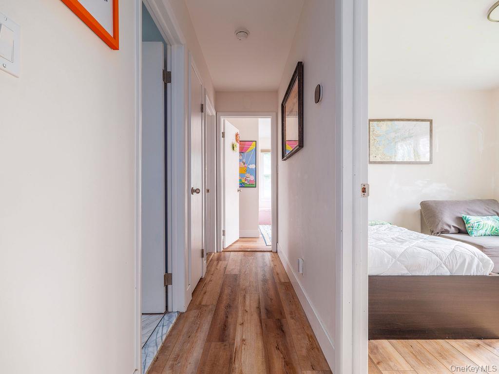 #8 photo, 2400 Aldrich Lane, Laurel , NY 11948