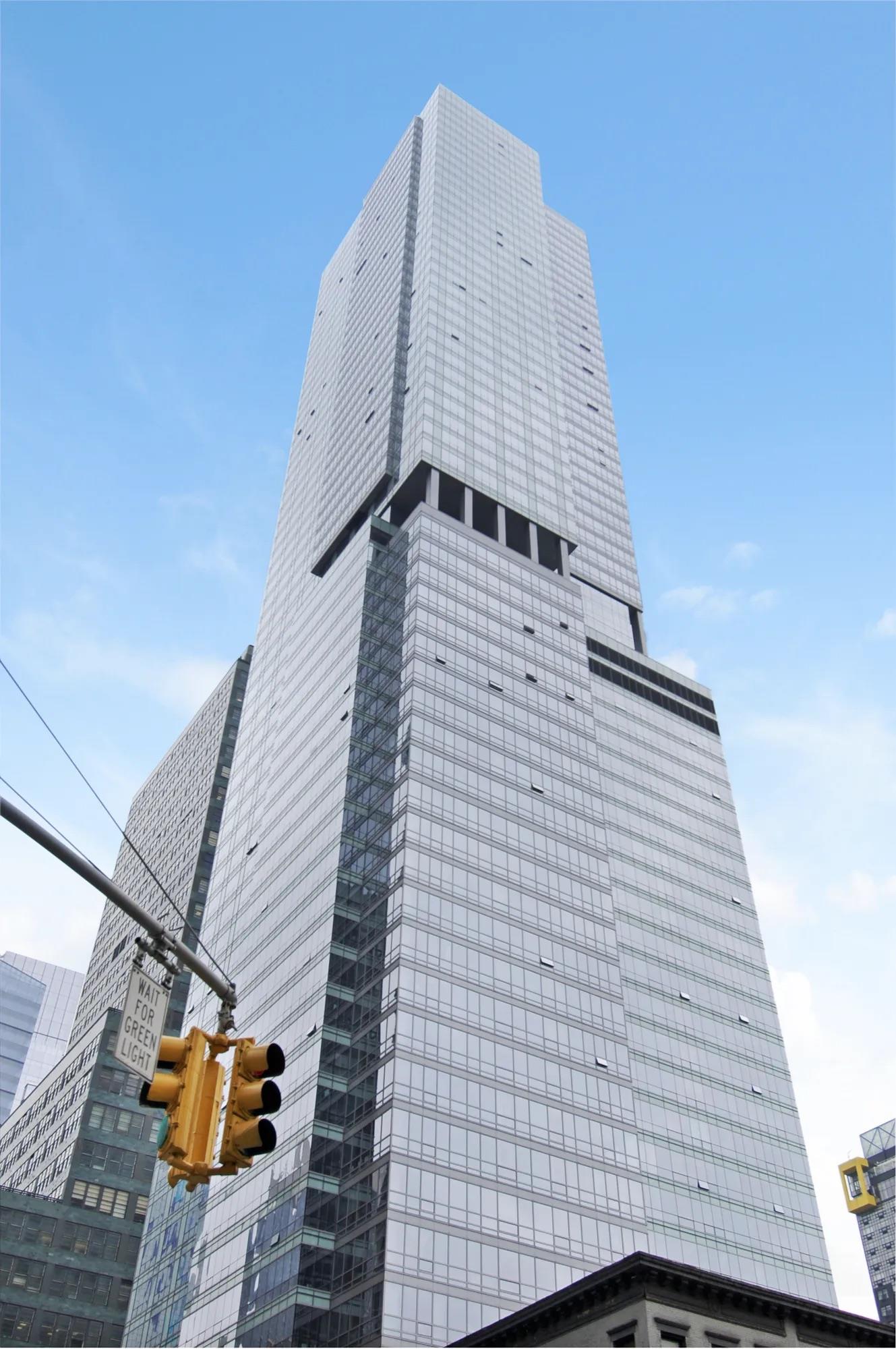 #11 photo, 350 W 42nd Street, Clinton , NY 10036