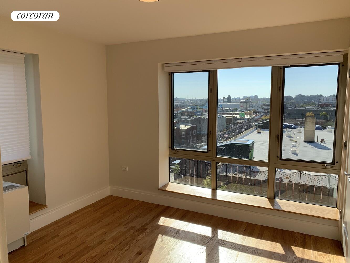 #4 photo, Brooklyn, East Williamsburg , NY 11211