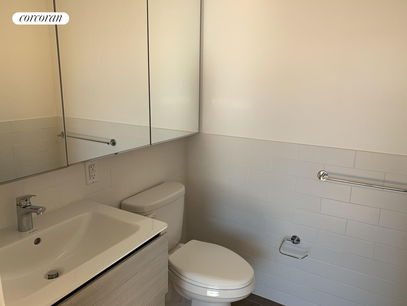 #7 photo, Brooklyn, East Williamsburg , NY 11211