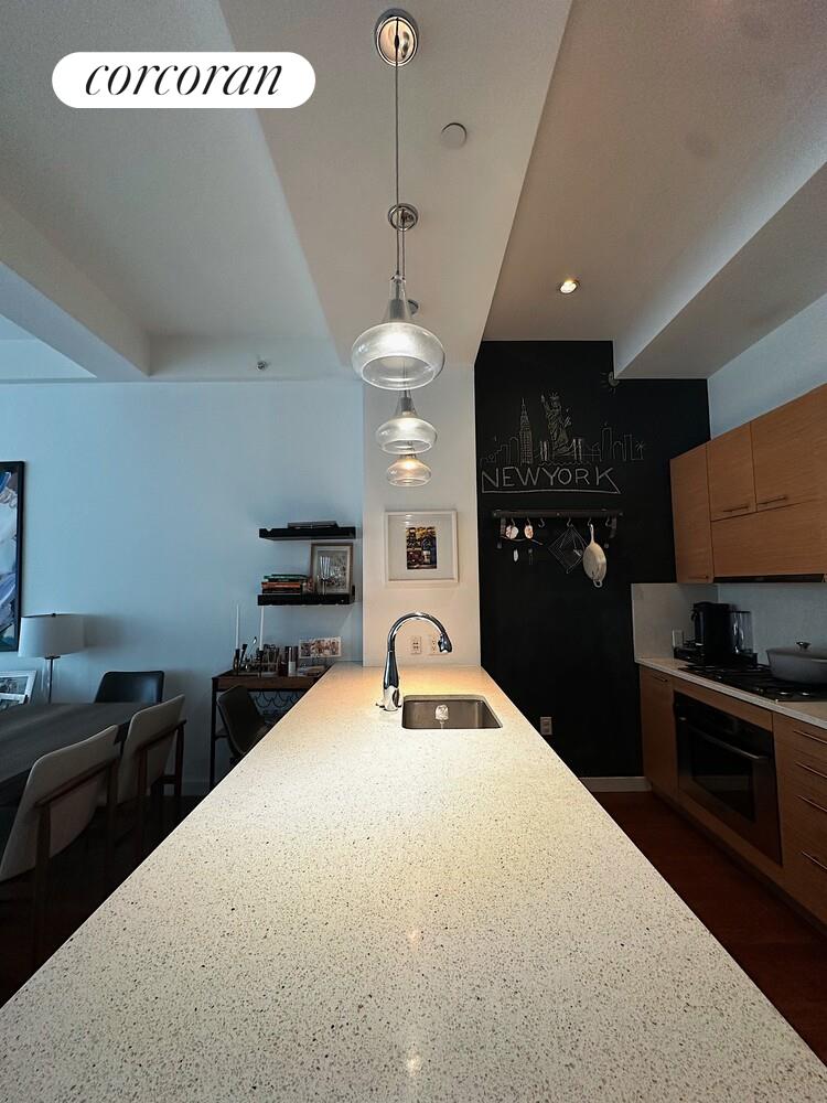 #4 photo, Brooklyn, DUMBO , NY 11201