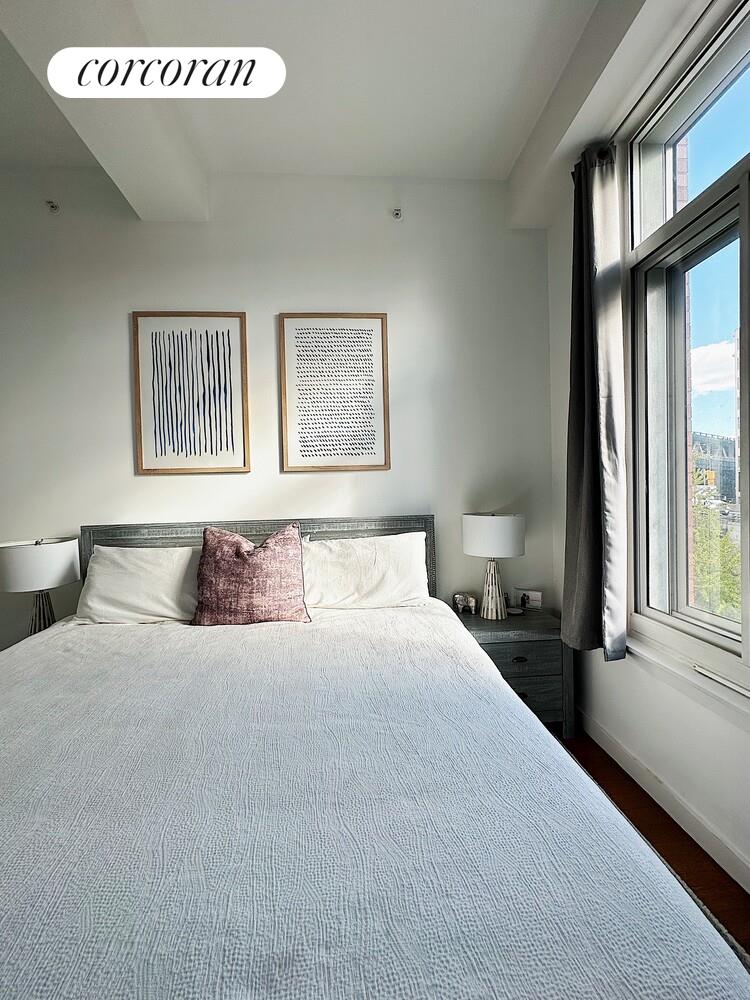 #7 photo, Brooklyn, DUMBO , NY 11201