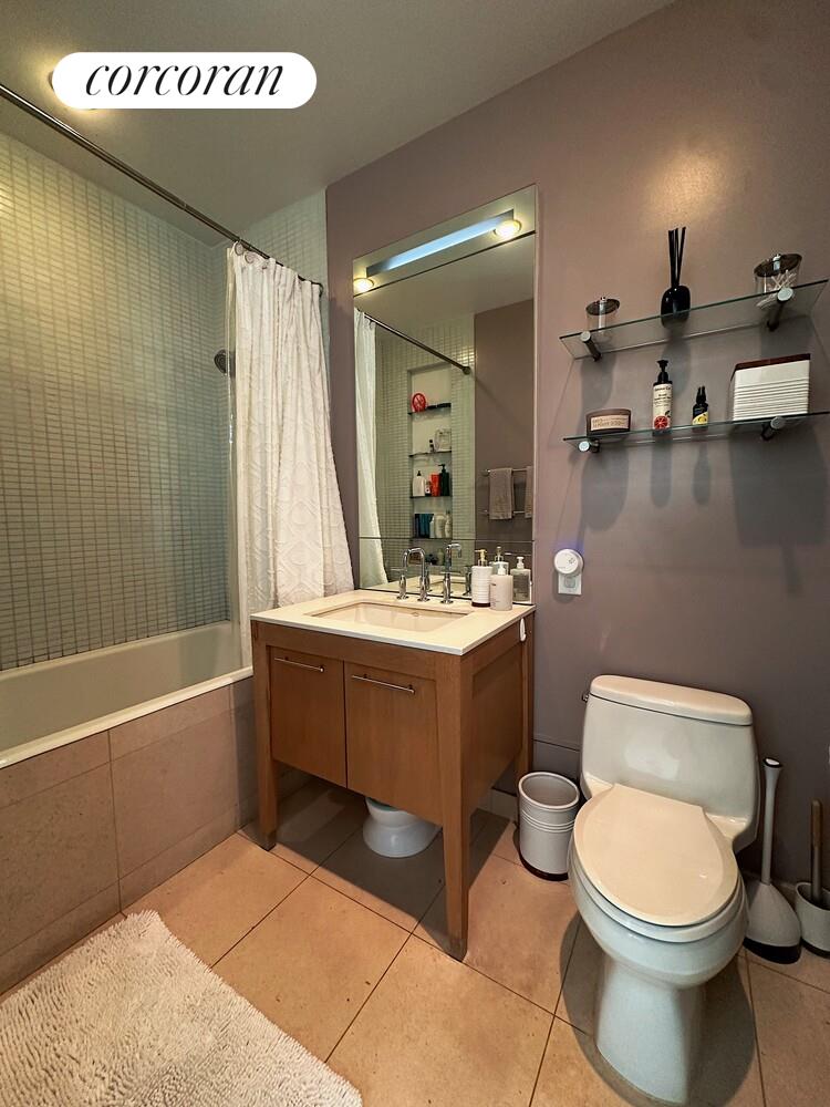 #8 photo, Brooklyn, DUMBO , NY 11201