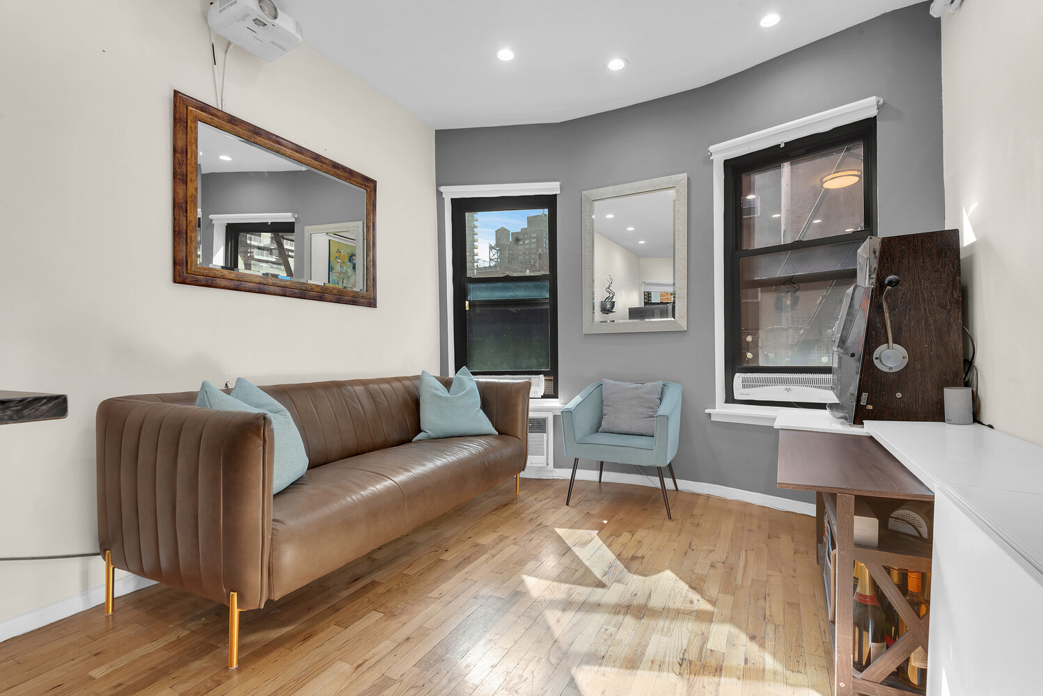 #1 photo, 160 E 91ST Street, Carnegie Hill , NY 10128