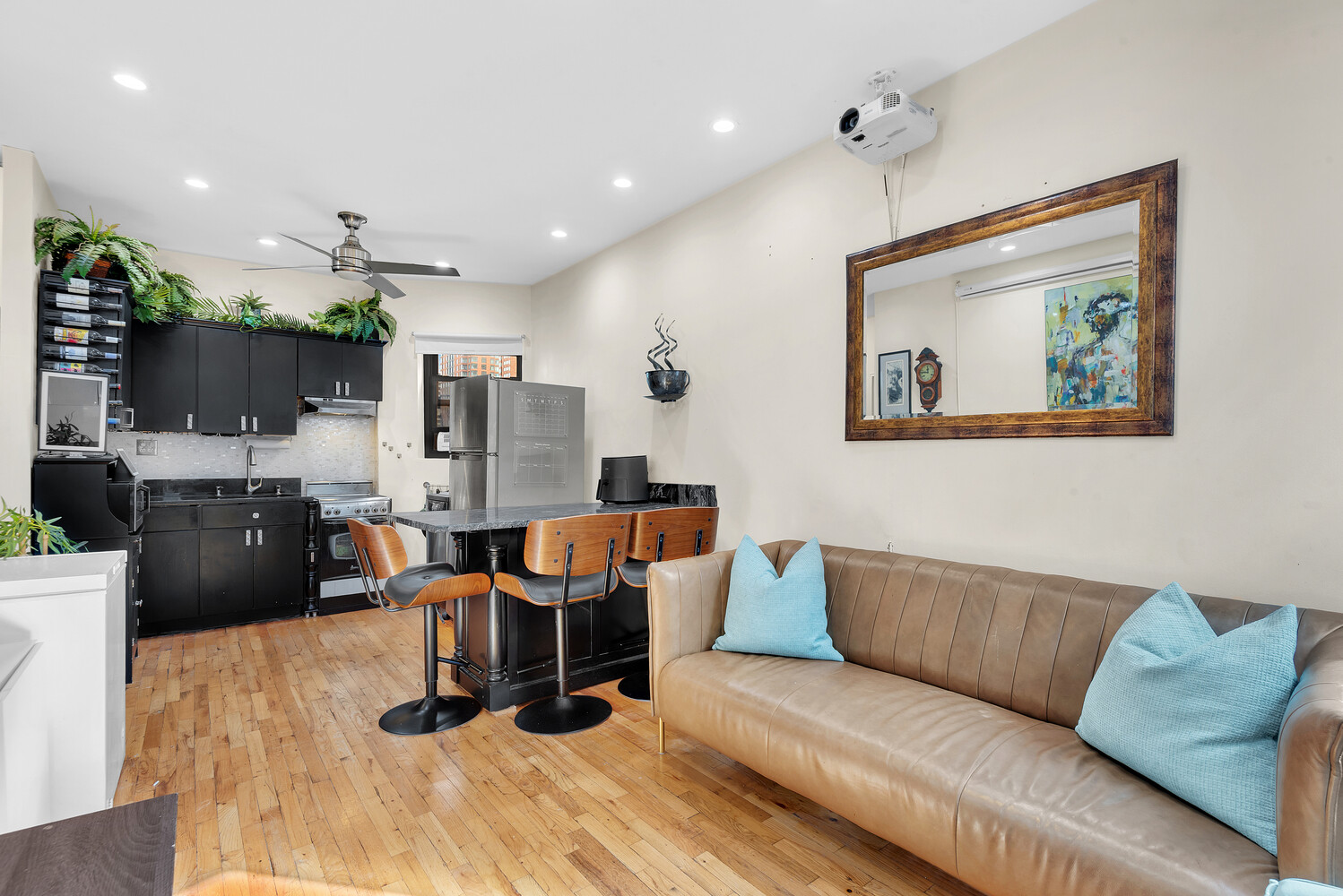 #3 photo, 160 E 91ST Street, Carnegie Hill , NY 10128