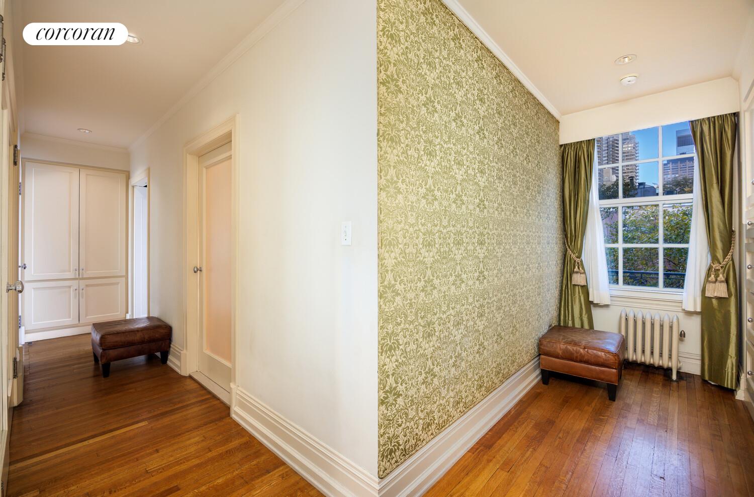 #11 photo, 137 E 66TH Street, Lenox Hill , NY 10065