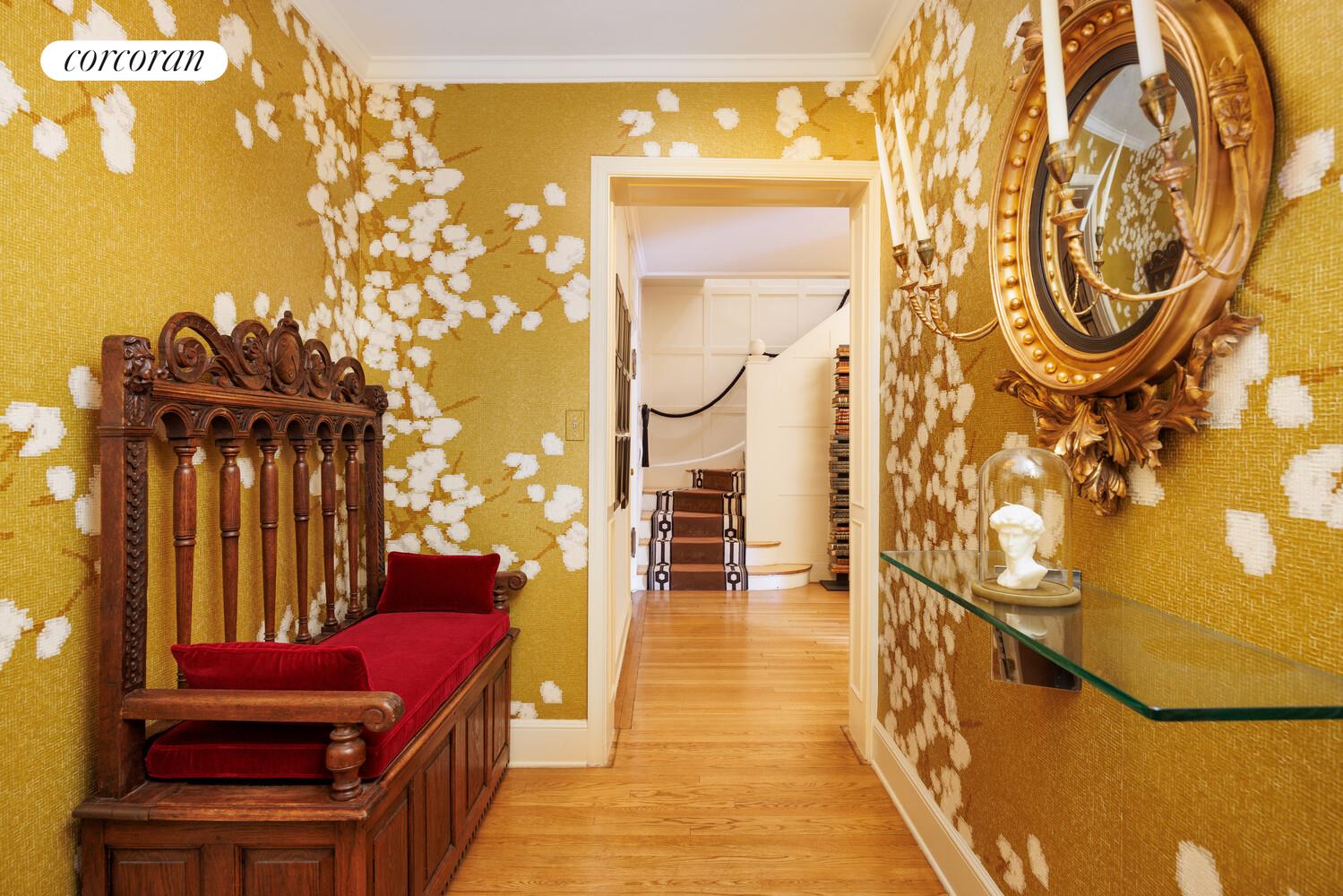 #18 photo, 137 E 66TH Street, Lenox Hill , NY 10065