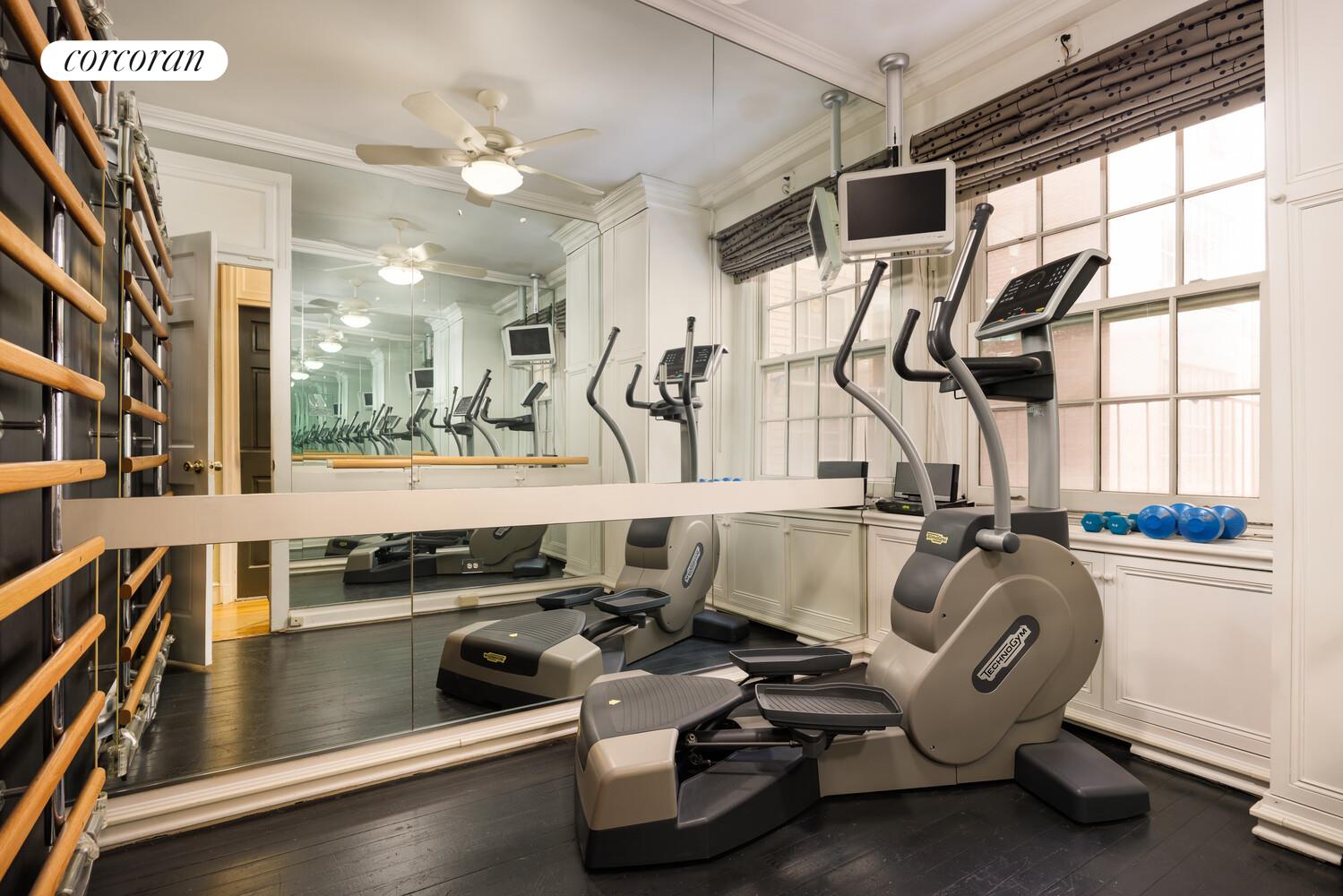 #21 photo, 137 E 66TH Street, 맨해튼 Lenox Hill , NY 10065