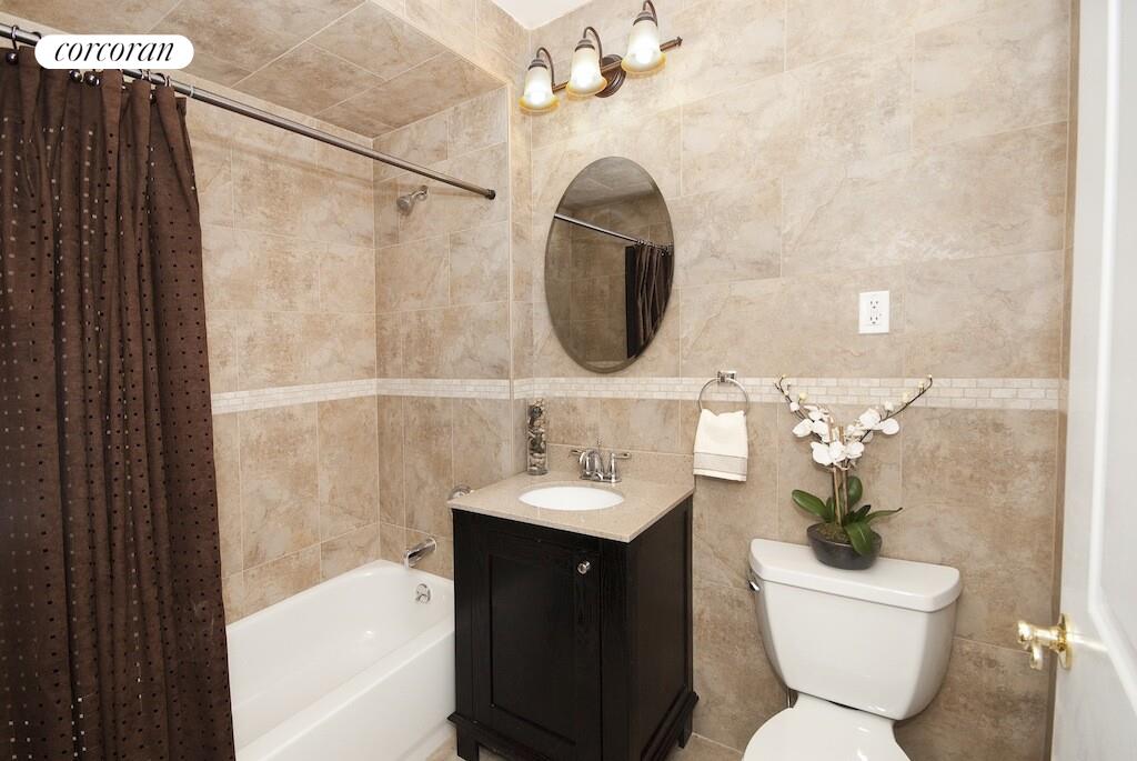 #5 photo, Astoria, Astoria , NY 11102