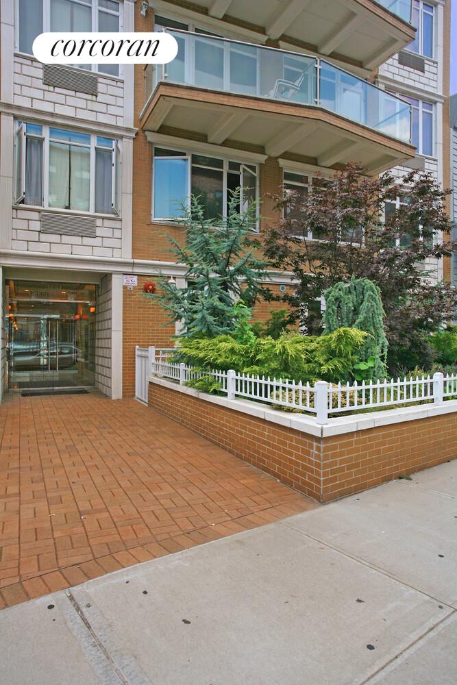 #7 photo, Astoria, Astoria , NY 11102