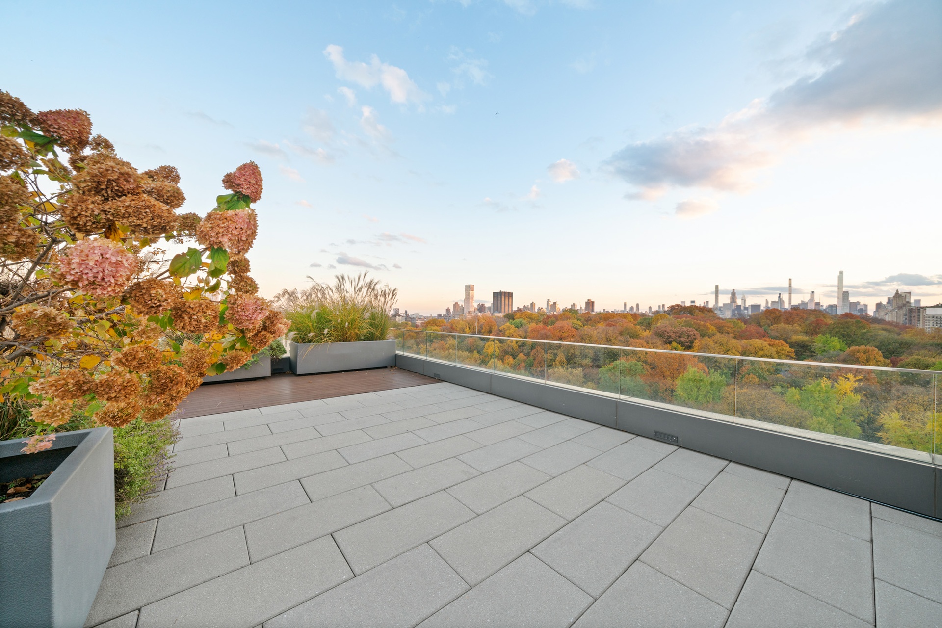 #19 photo, 285 W 110th Street, West Harlem , NY 10026