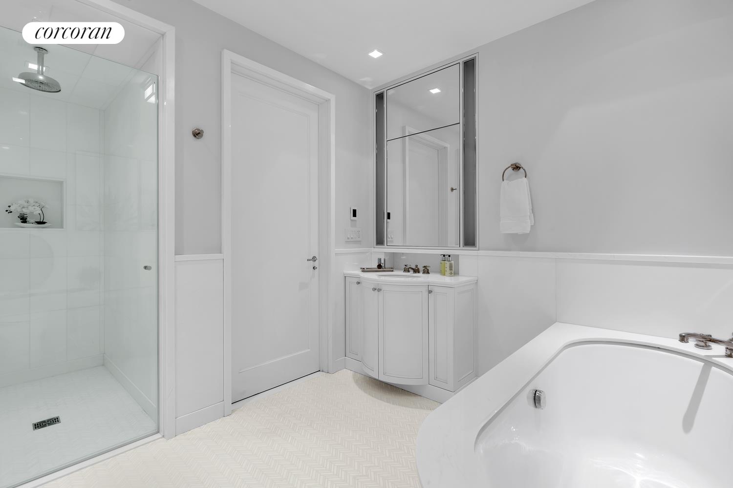 #10 photo, New York City, Lenox Hill , NY 10021