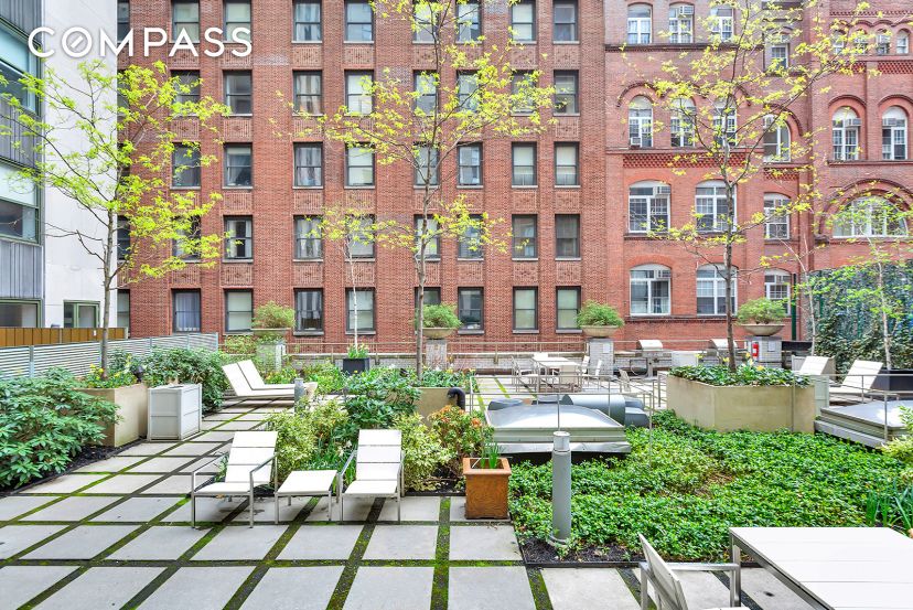 #17 photo, 99 John Street, Financial District , NY 10038