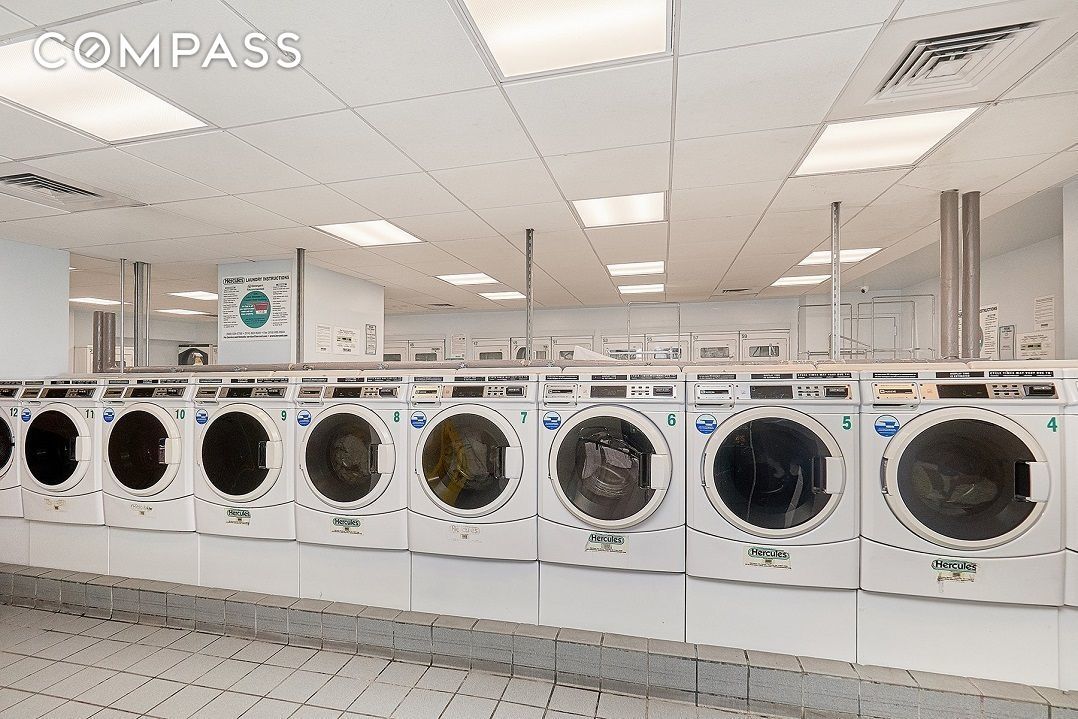 #20 photo, 99 John Street, Financial District , NY 10038