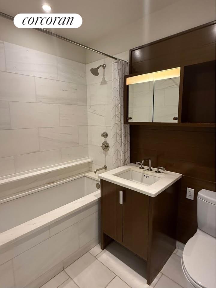 #8 photo, New York City, Lincoln Square , NY 10069