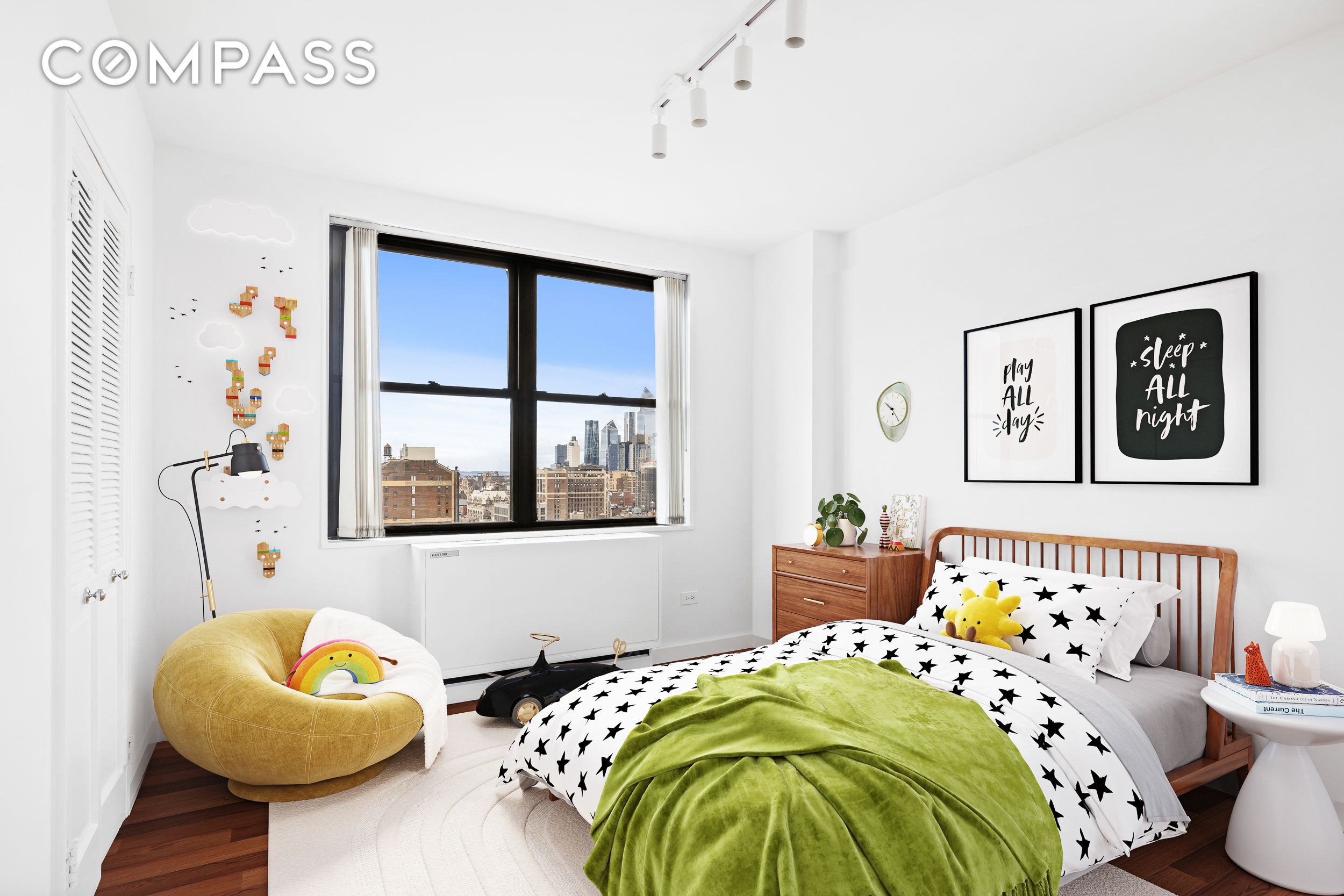 #10 photo, 201 E 17th Street, Gramercy Park , NY 10003