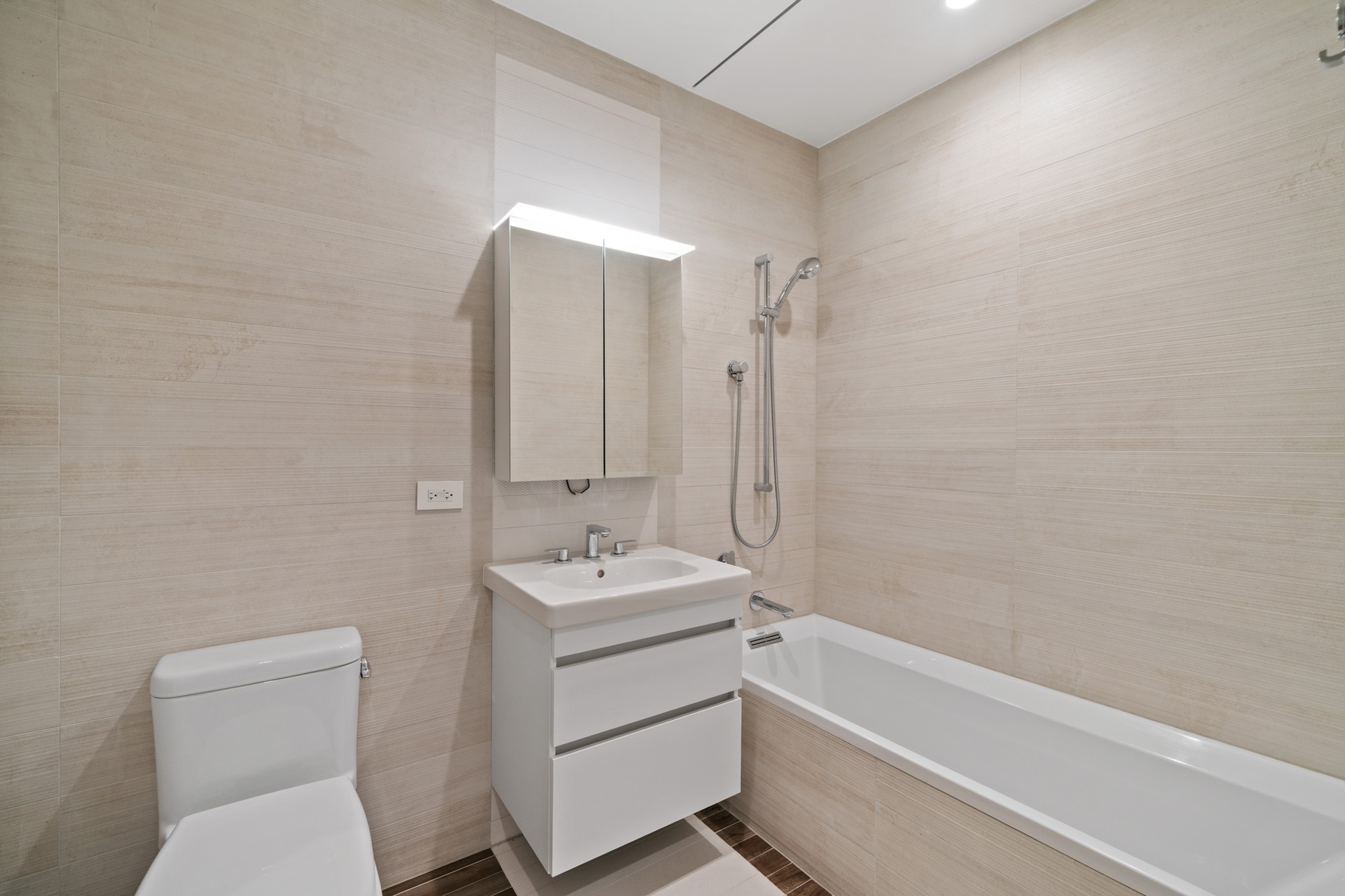 #13 photo, 285 W 110th Street, West Harlem , NY 10026