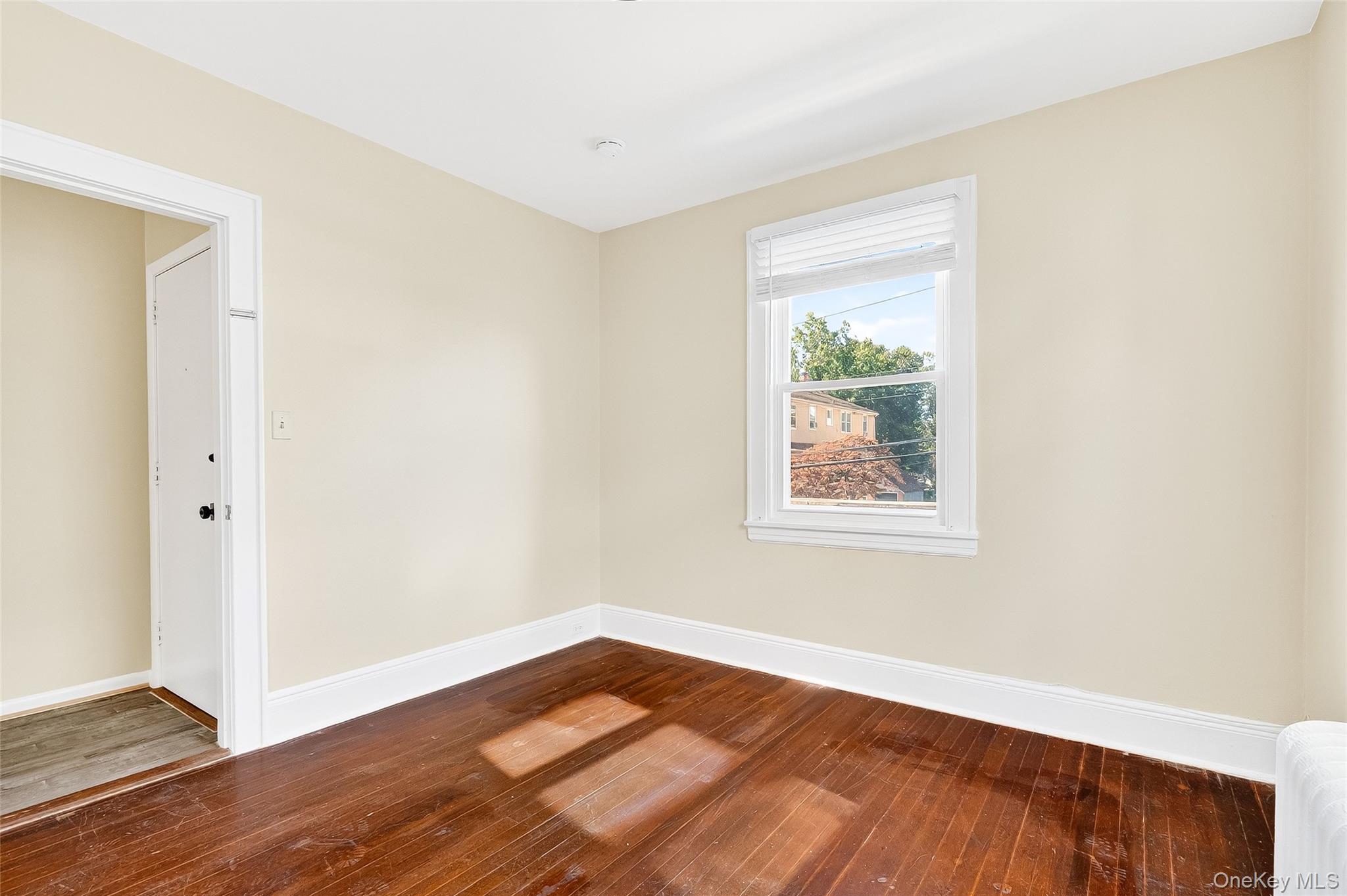 #15 photo, 270 Sickles Avenue, New Rochelle , NY 10801