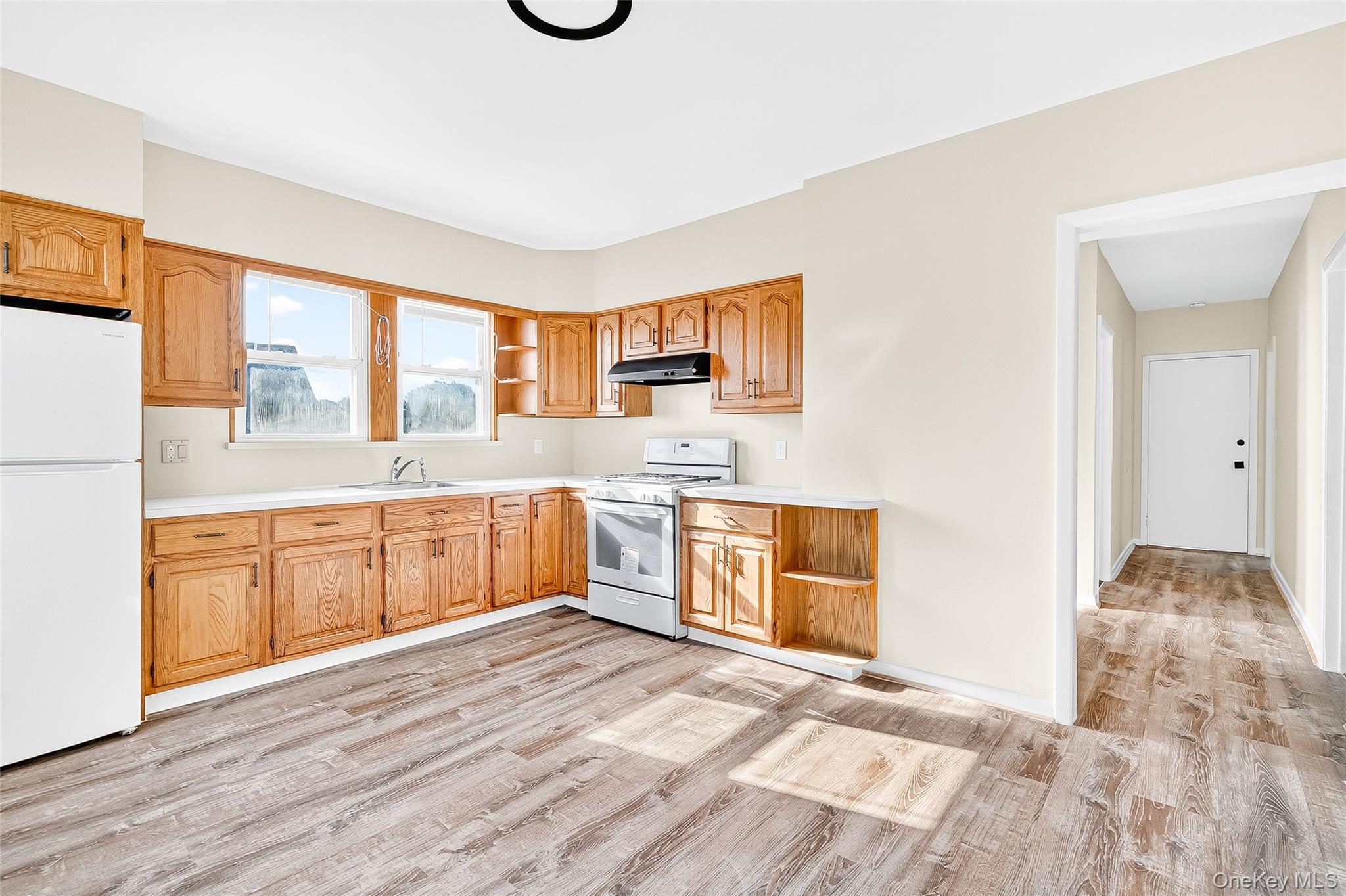 #6 photo, 270 Sickles Avenue, New Rochelle , NY 10801