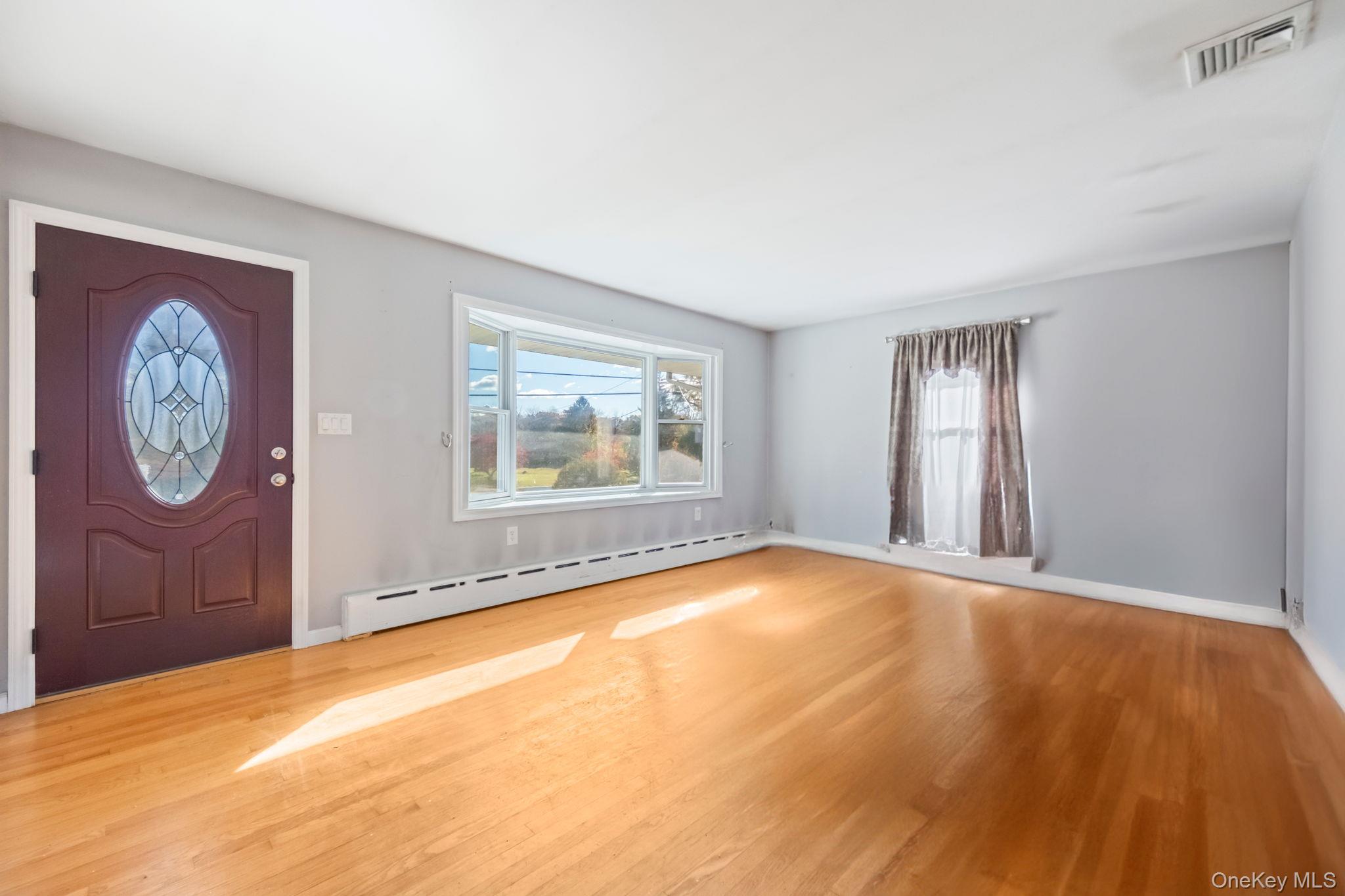 #4 photo, 317 Lattintown Road, Marlboro , NY 12542