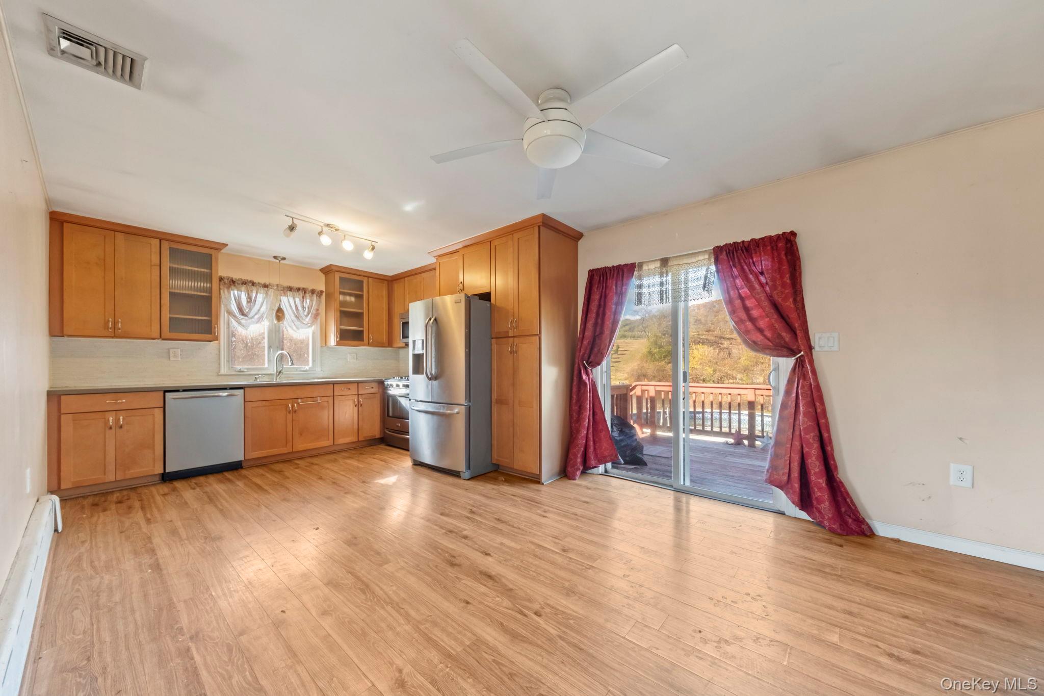 #9 photo, 317 Lattintown Road, Marlboro , NY 12542