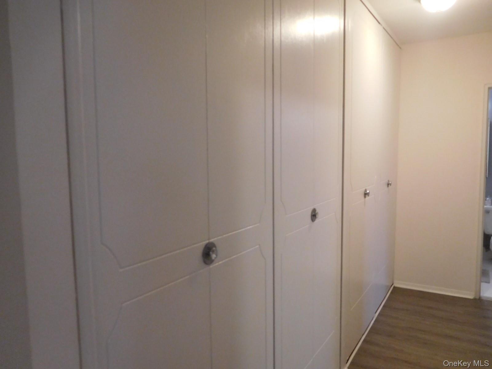 #12 photo, 1101 Midland, Bronxville , NY 10708