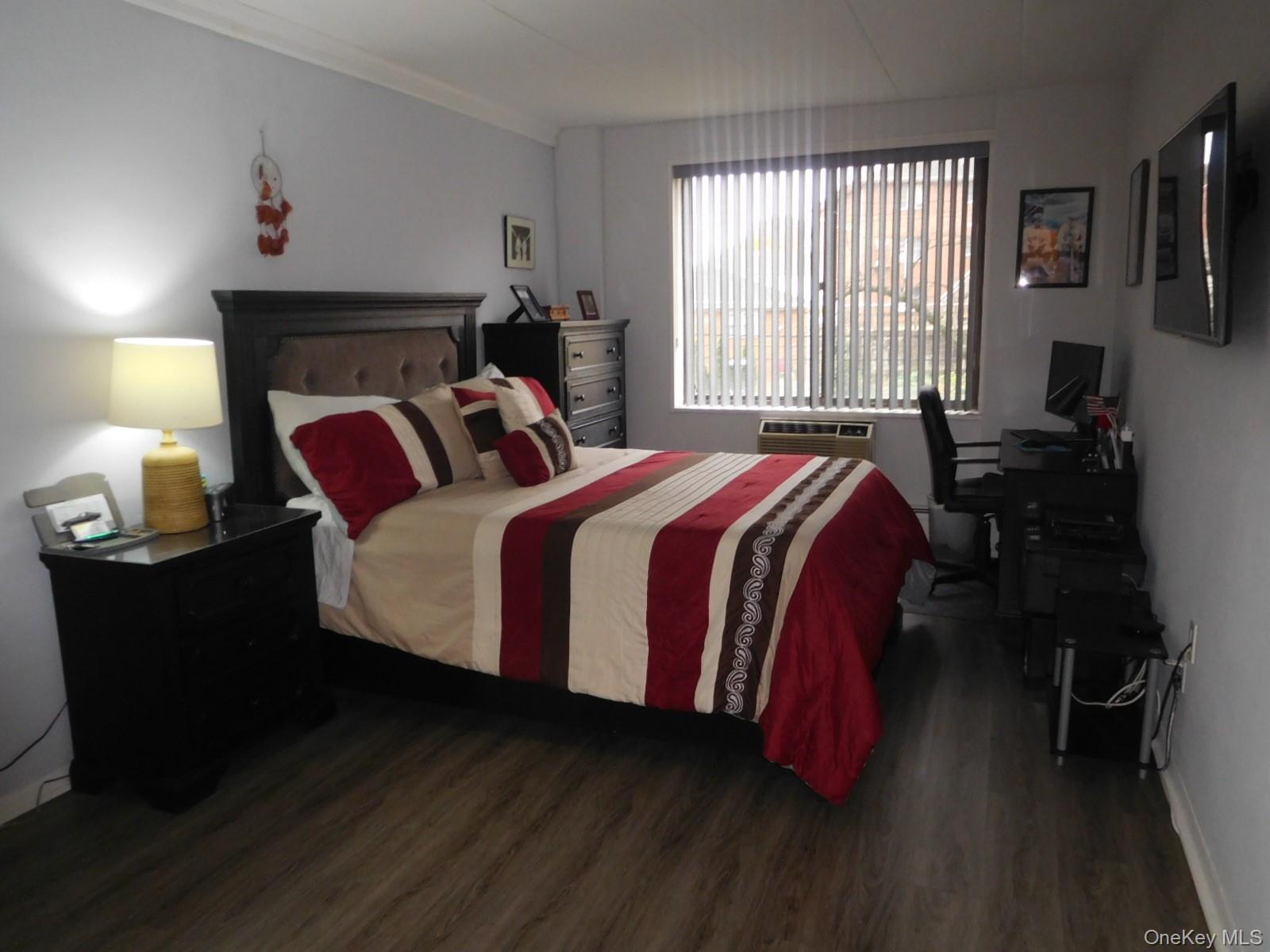 #13 photo, 1101 Midland, Bronxville , NY 10708