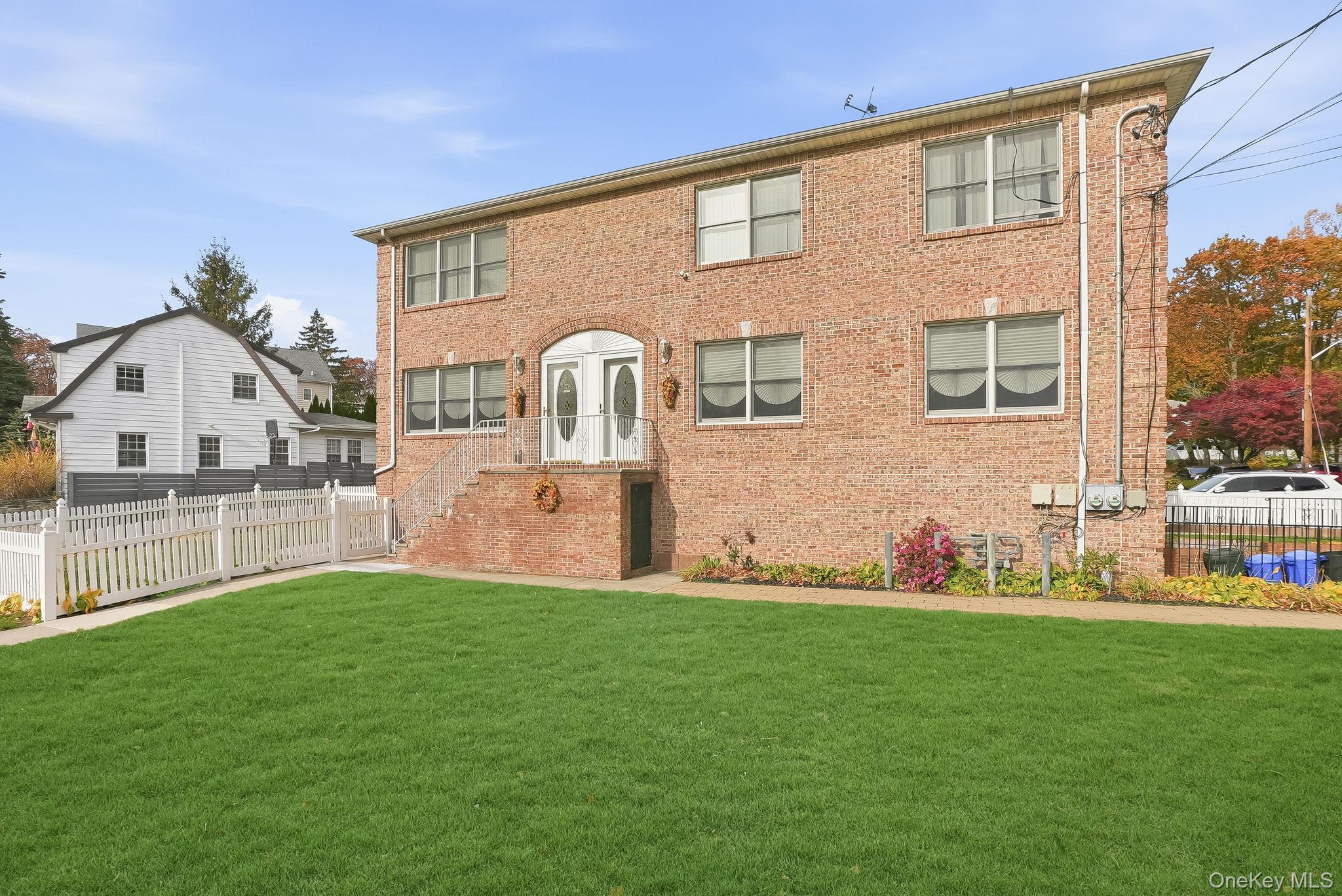 #1 photo, 46 Bryn Mawr Place, Yonkers , NY 10701