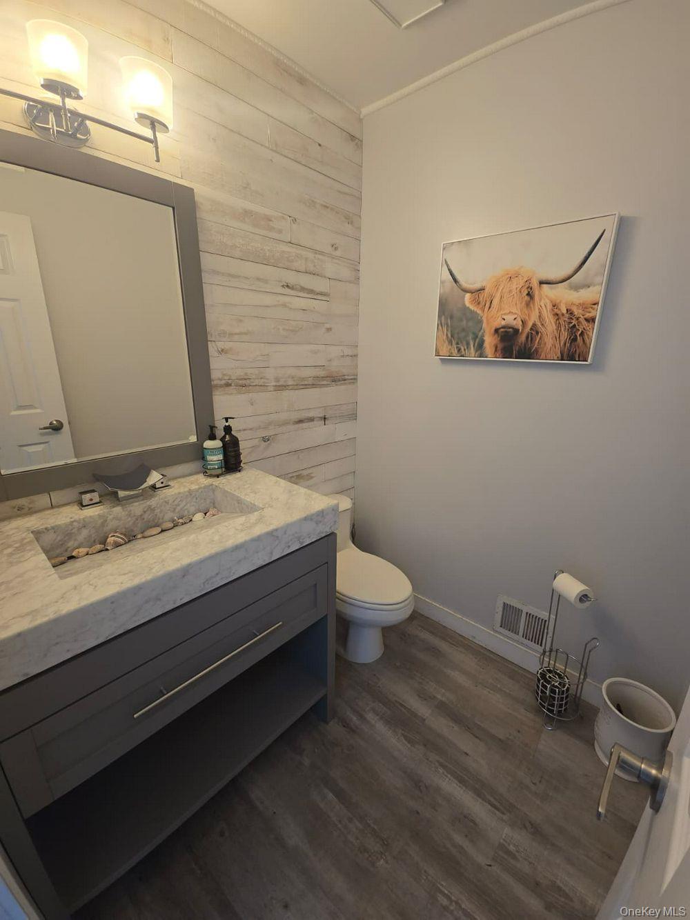 #12 photo, 5 Field Lane, Miller Place , NY 11764