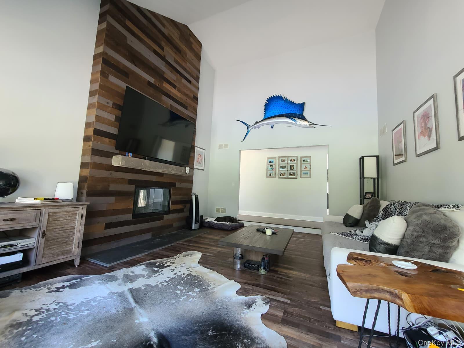 #5 photo, 5 Field Lane, Miller Place , NY 11764